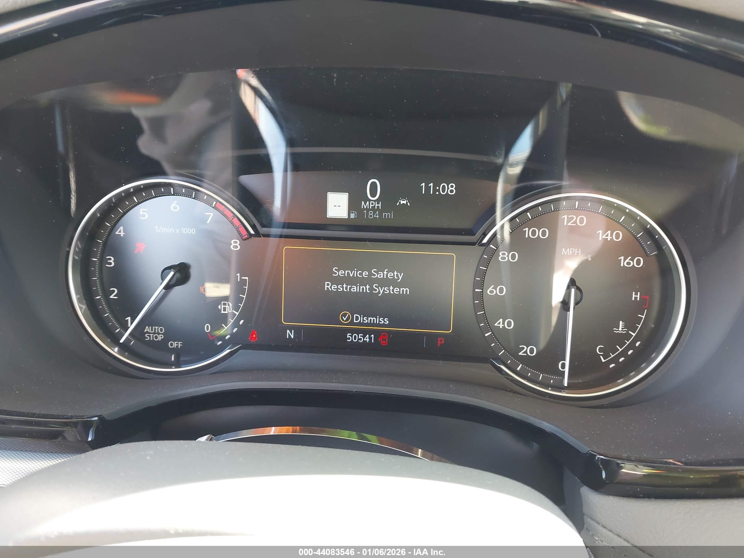 CADILLAC XT5 image 7