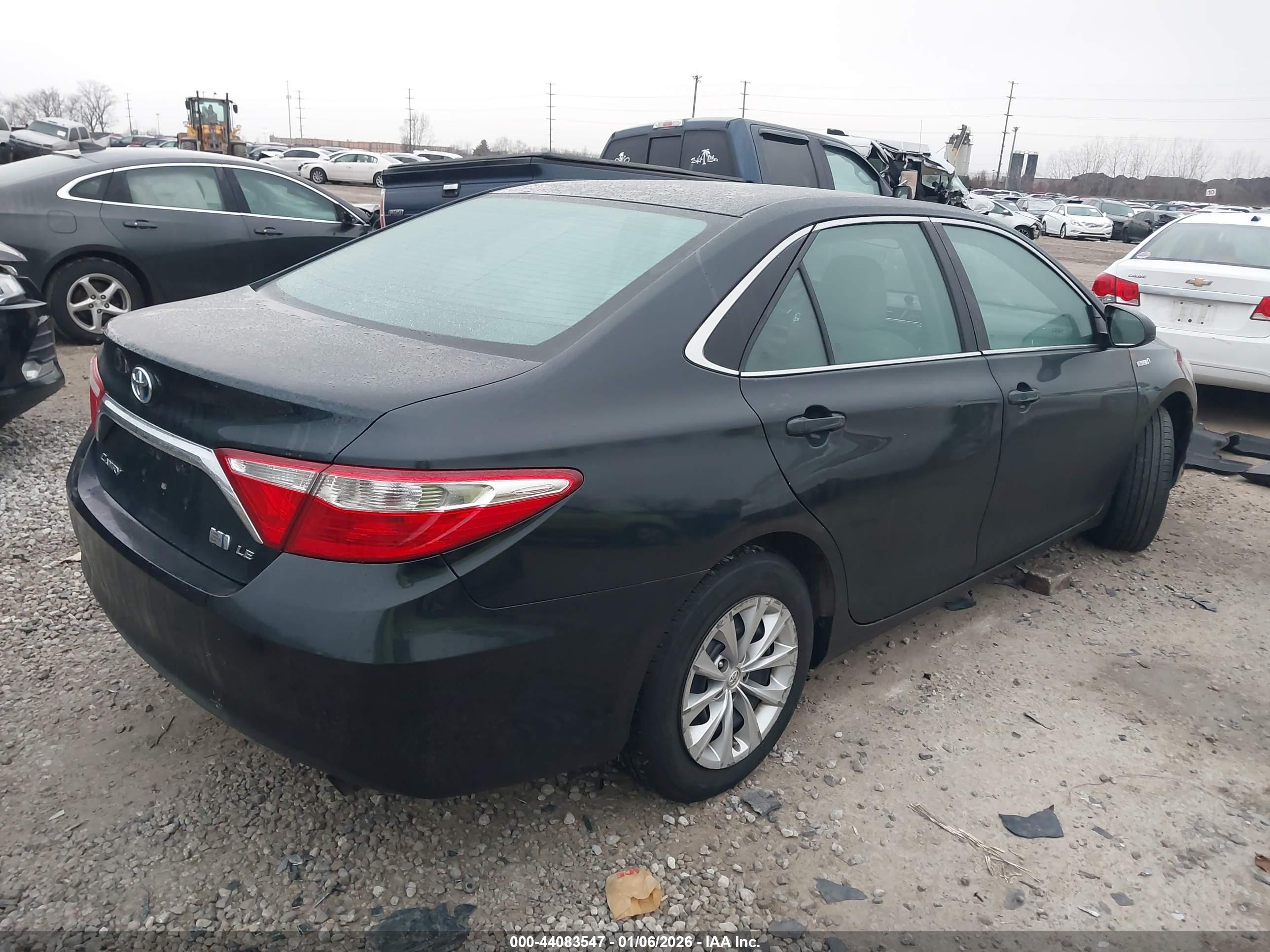 TOYOTA CAMRY image 4