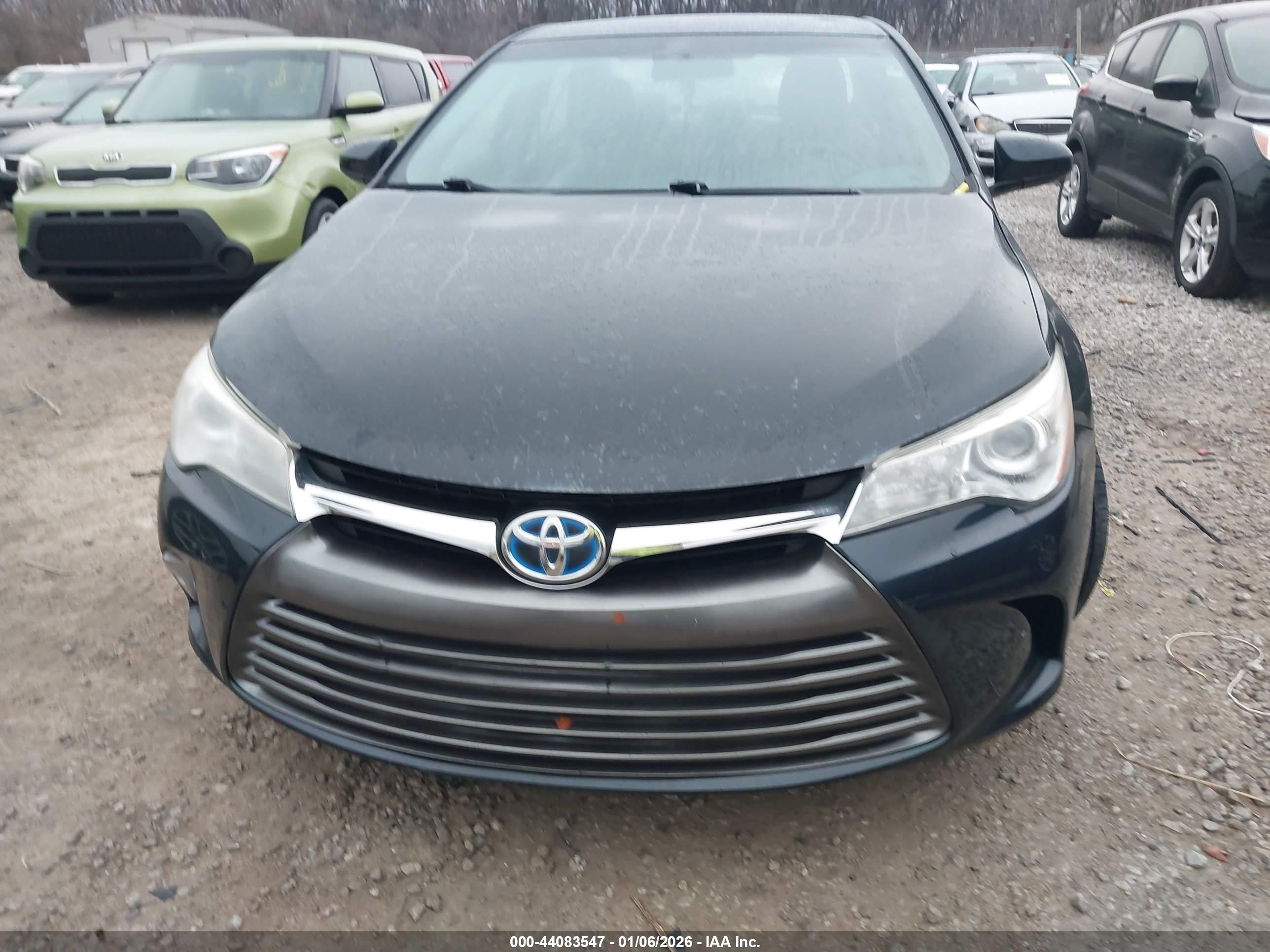 TOYOTA CAMRY image 6