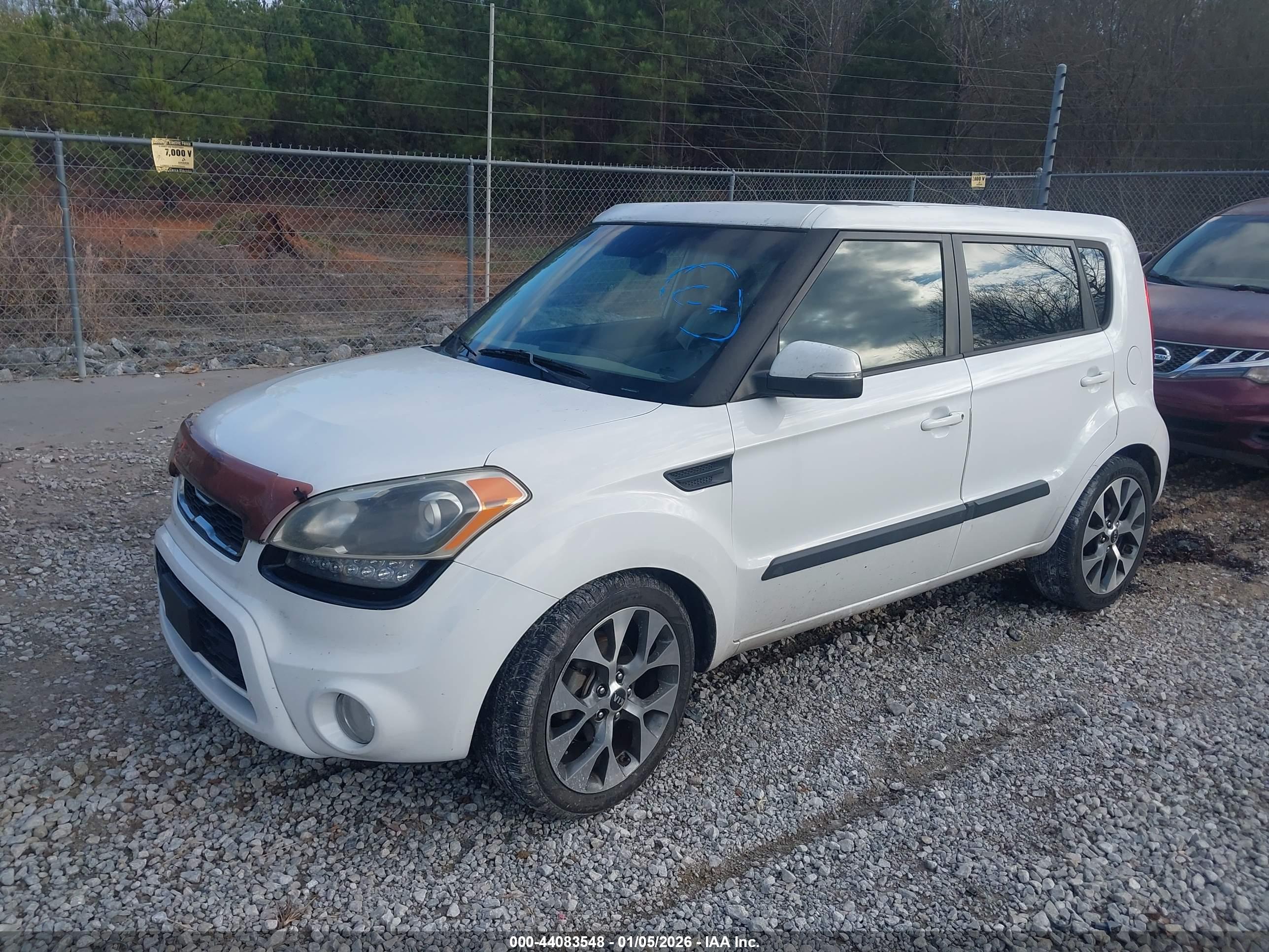 KIA SOUL image 2