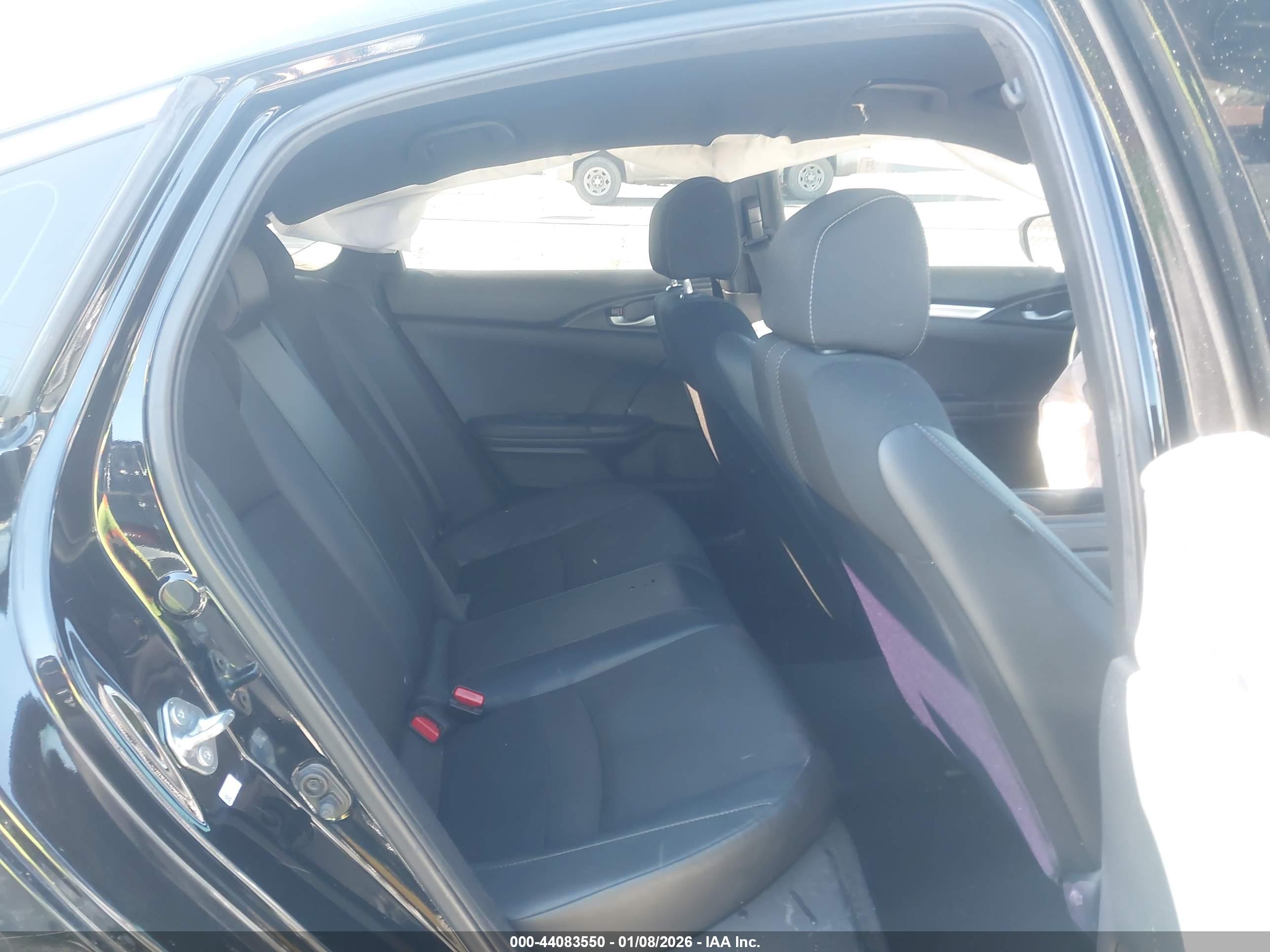 HONDA CIVIC image 8