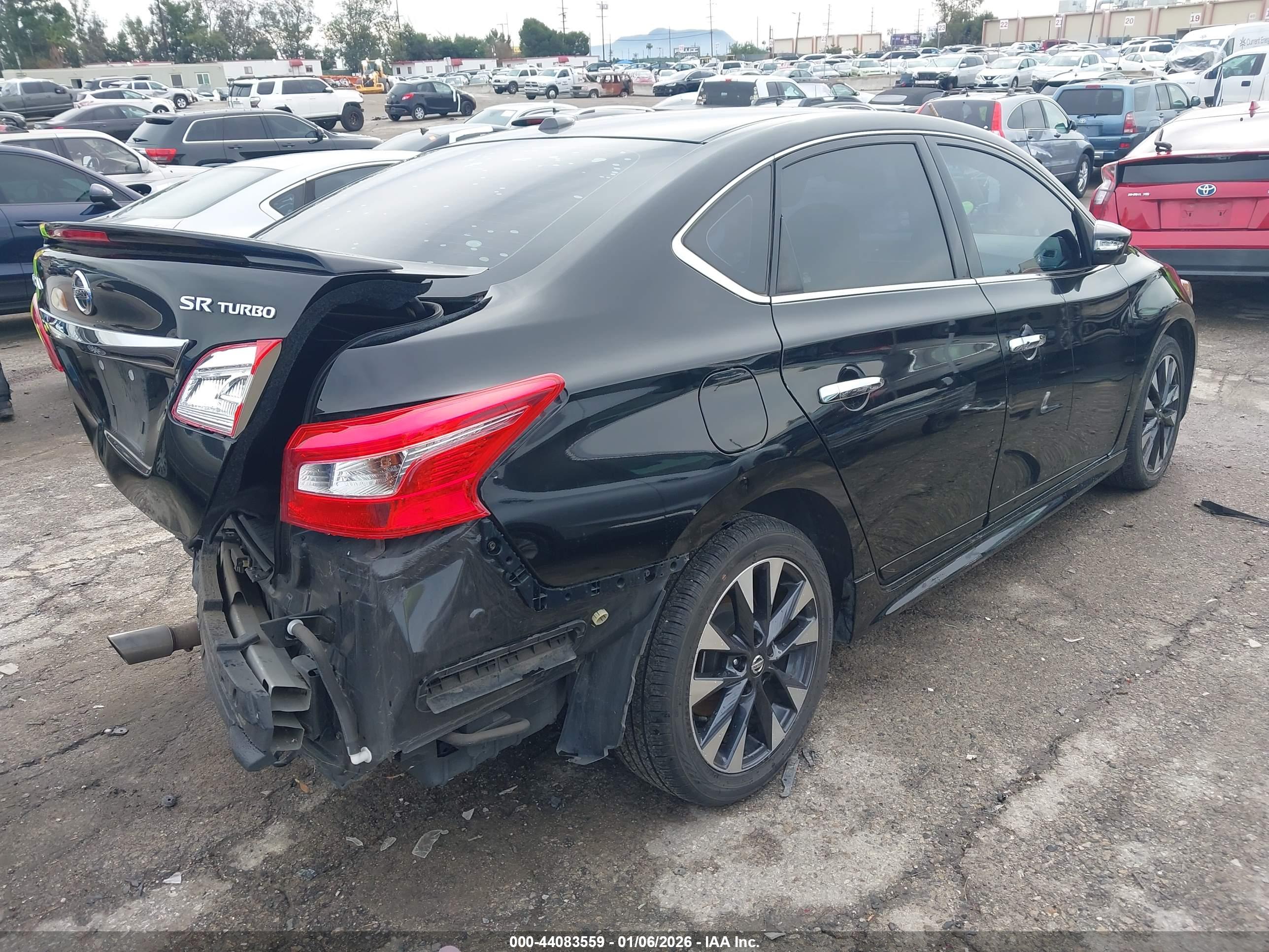 NISSAN SENTRA image 4