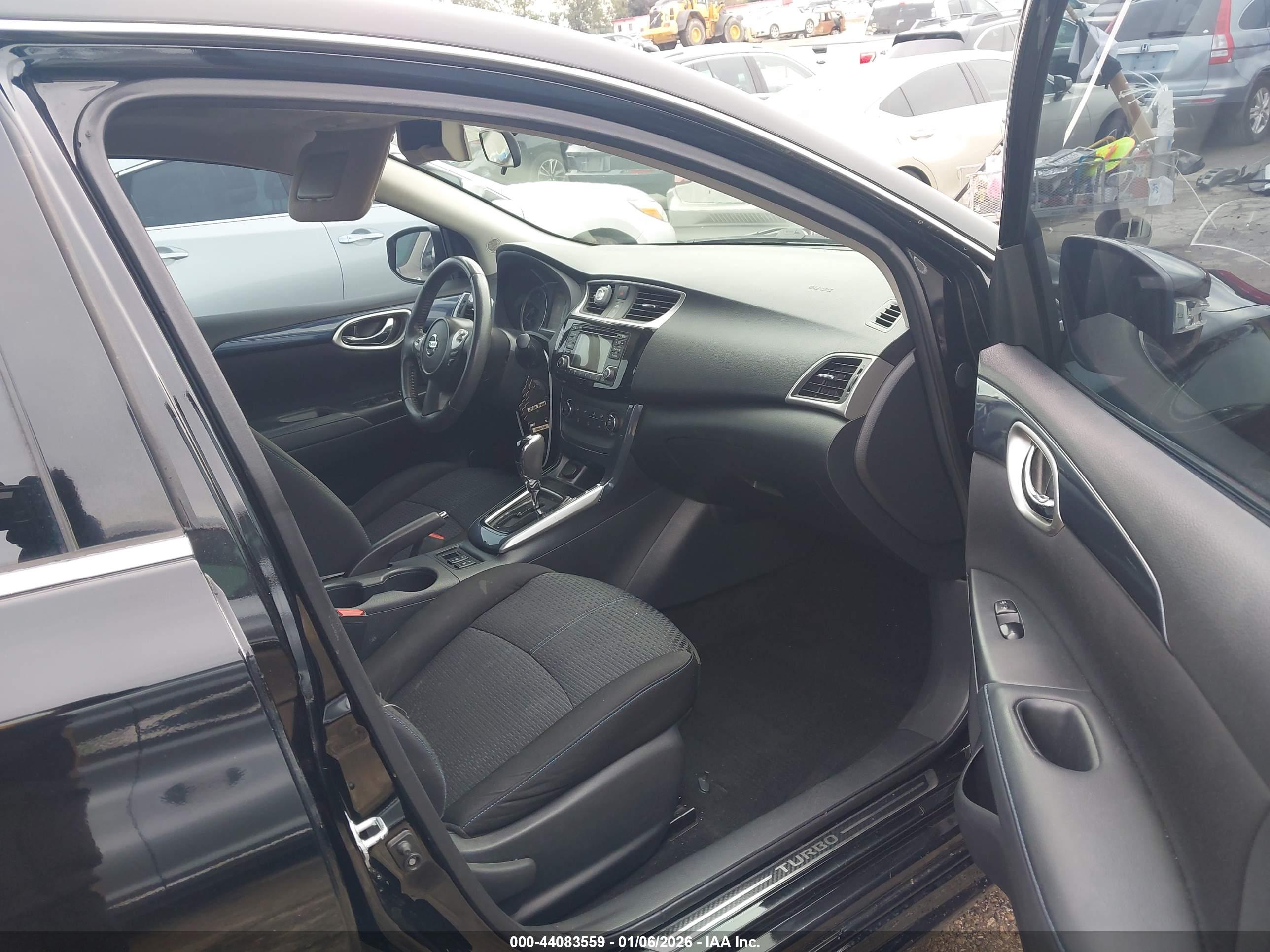 NISSAN SENTRA image 5