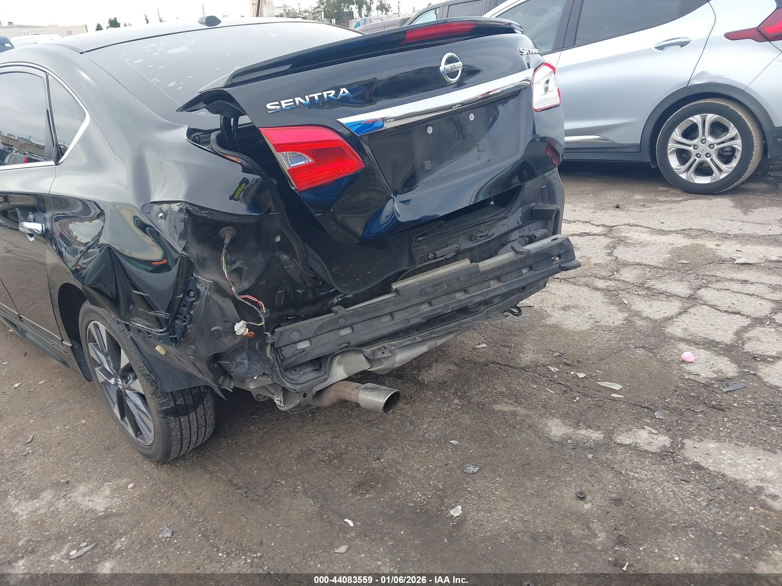 NISSAN SENTRA image 6