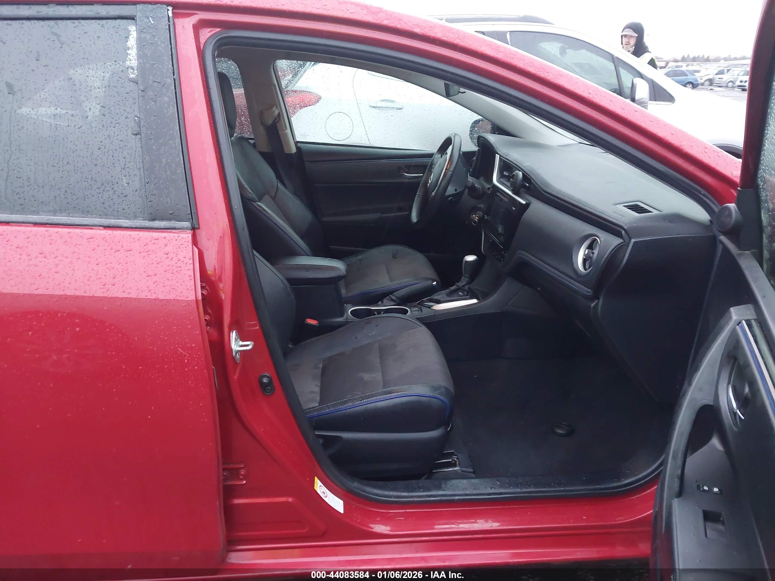 TOYOTA COROLLA image 5