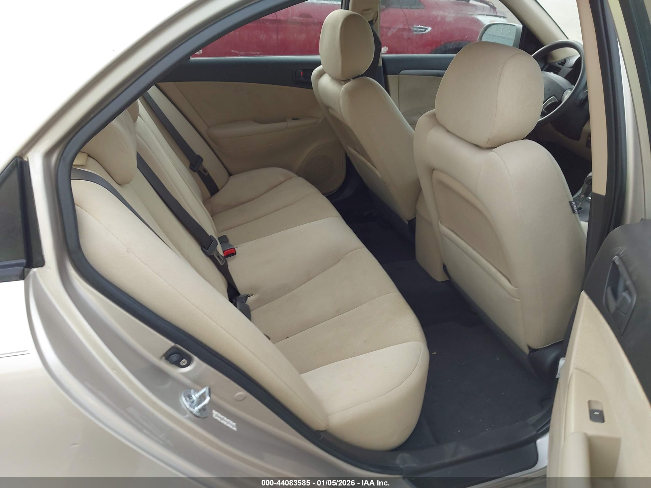 HYUNDAI SONATA image 8