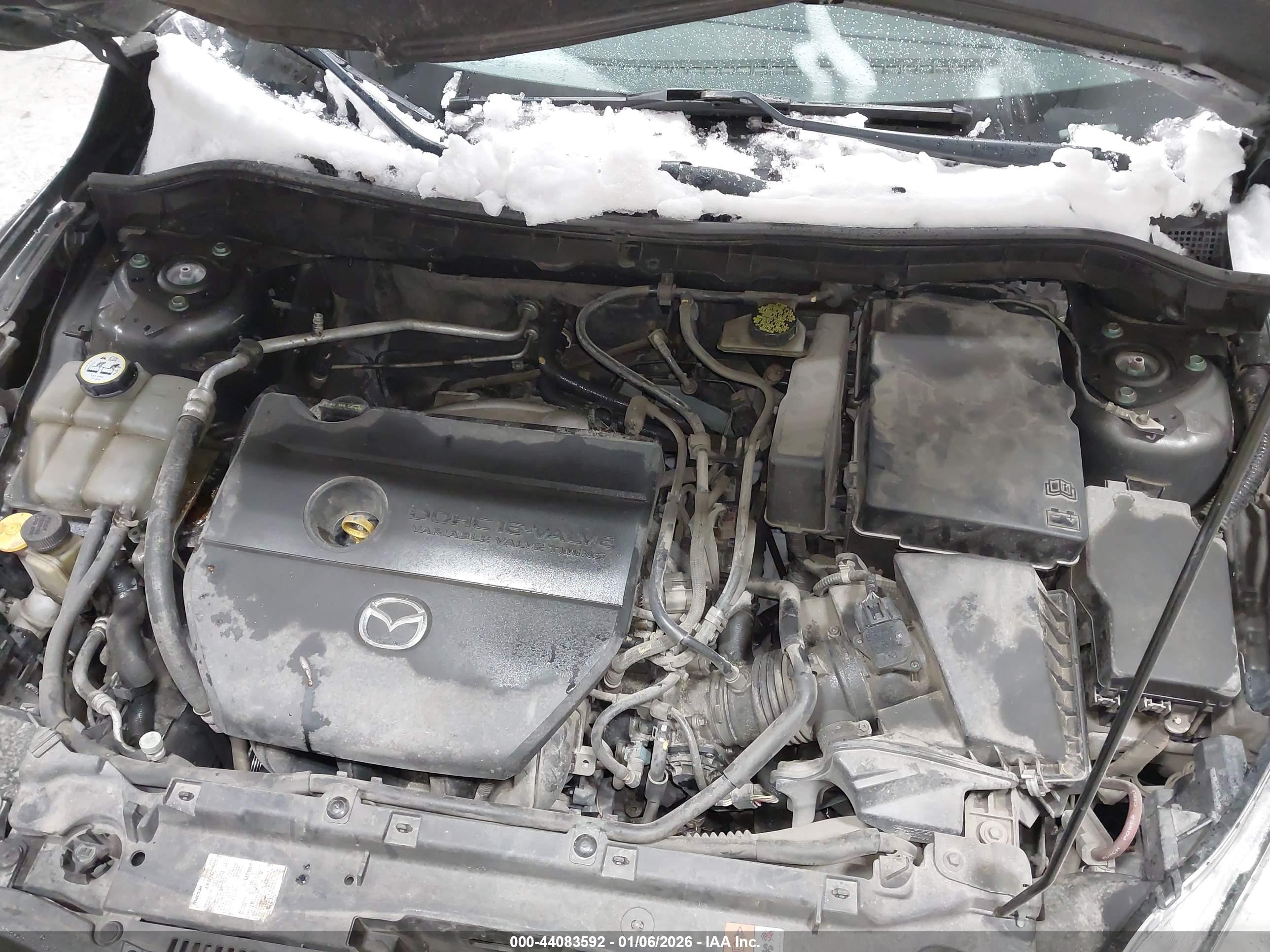 MAZDA MAZDA3 image 10