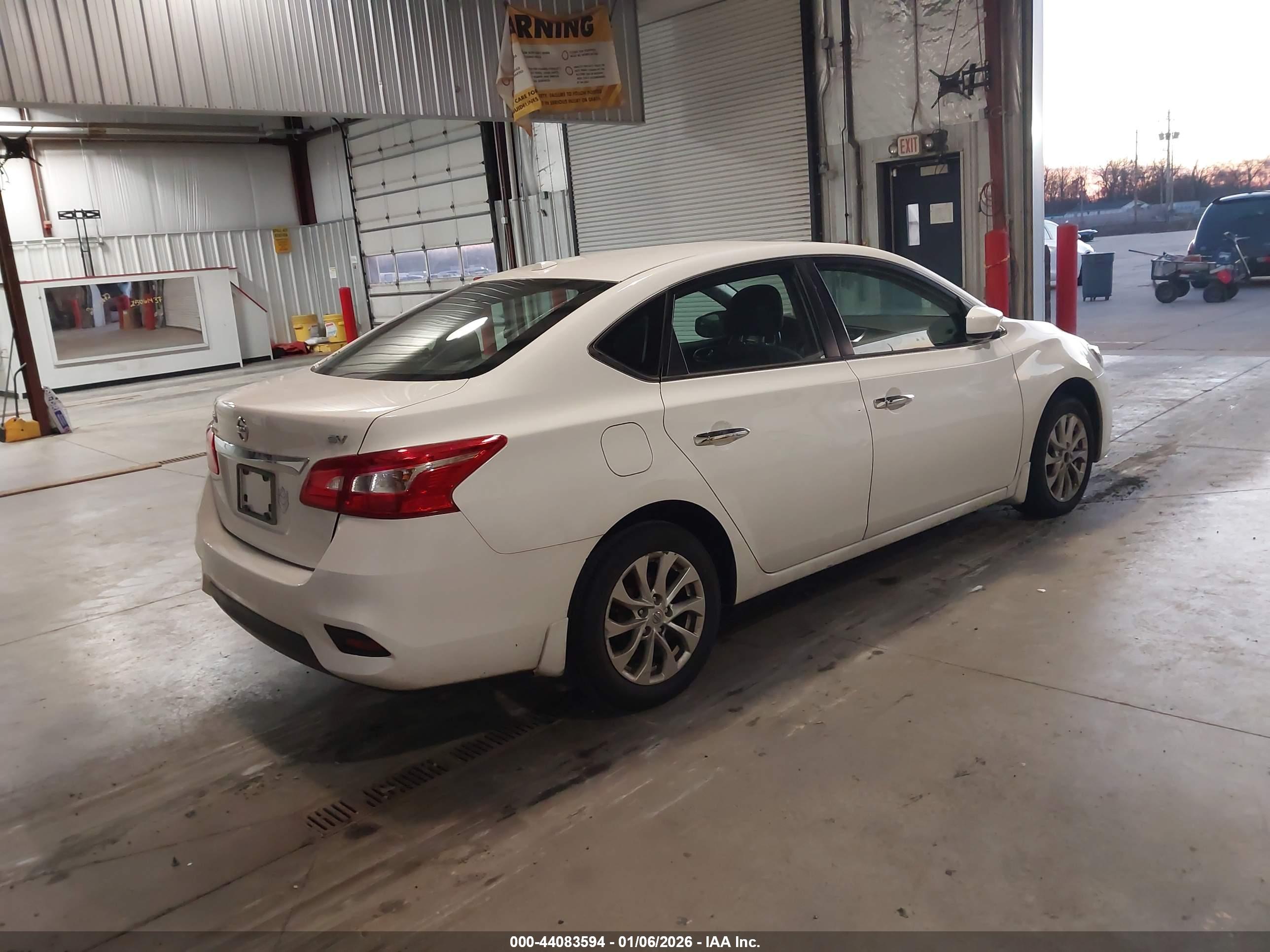 NISSAN SENTRA image 4