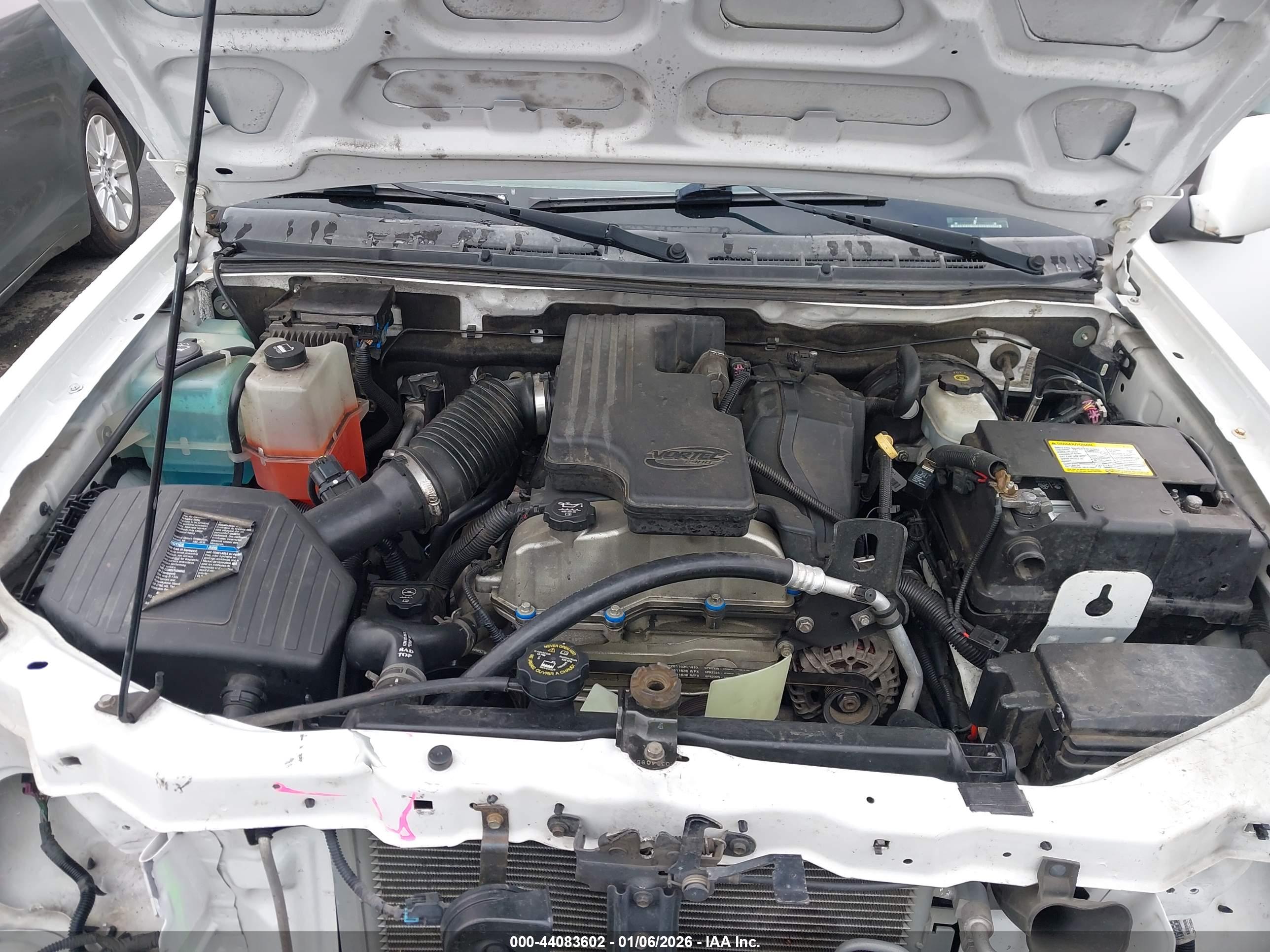 CHEVROLET COLORADO image 10