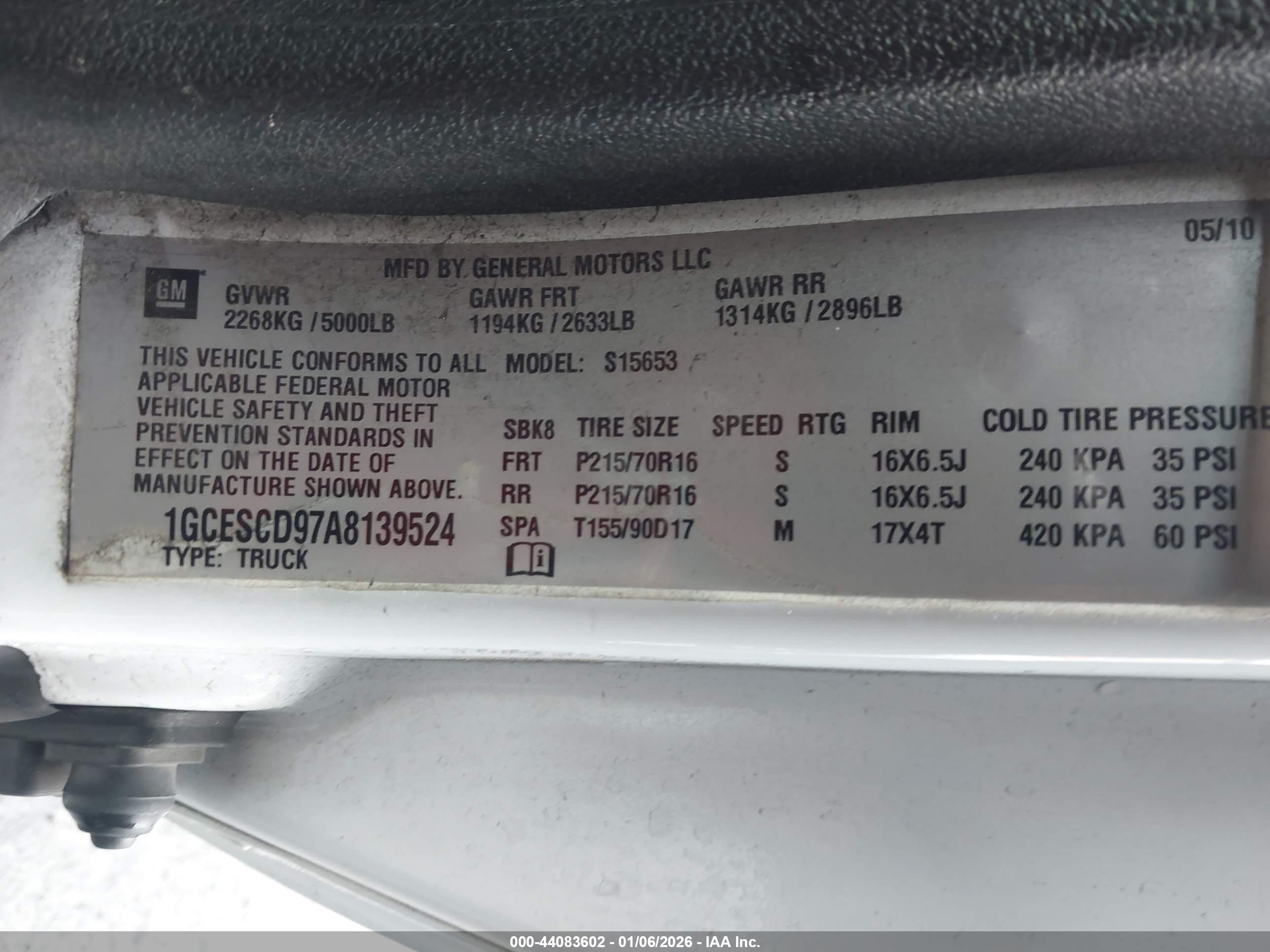 CHEVROLET COLORADO image 9