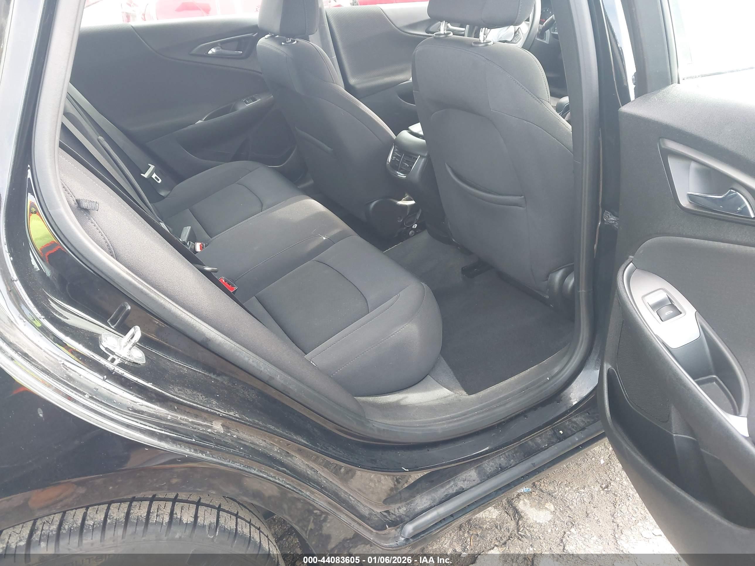 CHEVROLET MALIBU image 8