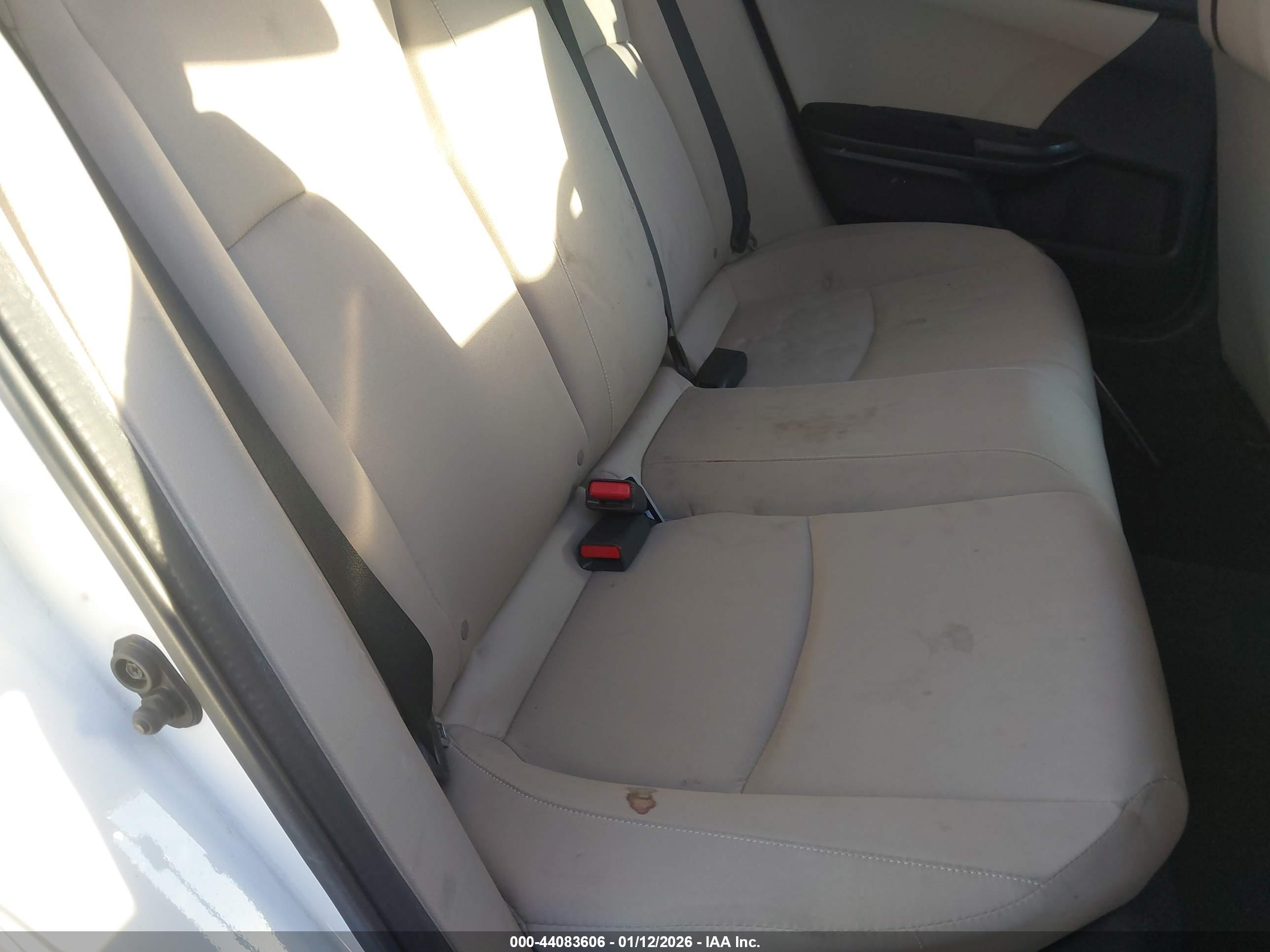 HONDA CIVIC image 8