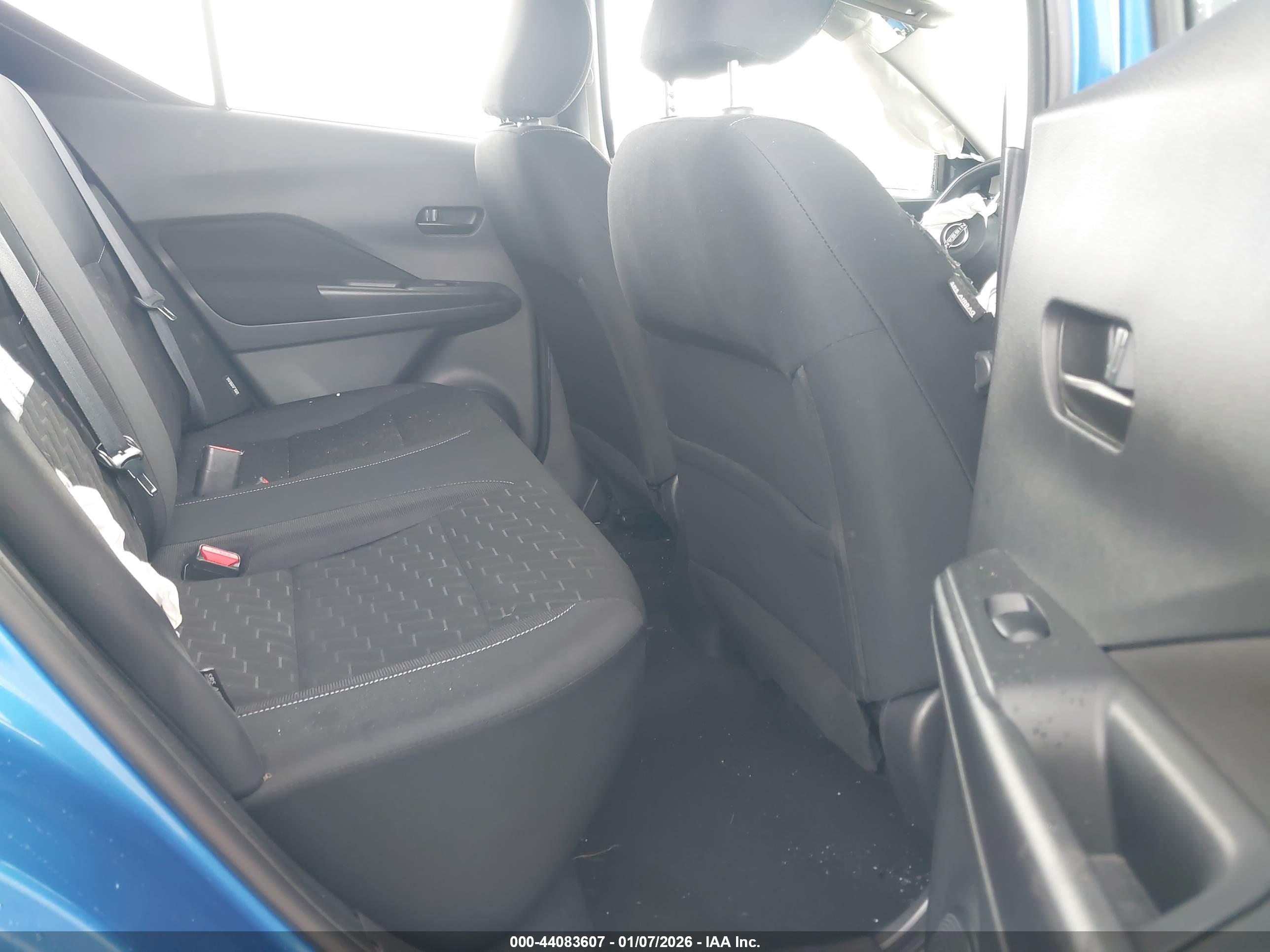 NISSAN KICKS image 8