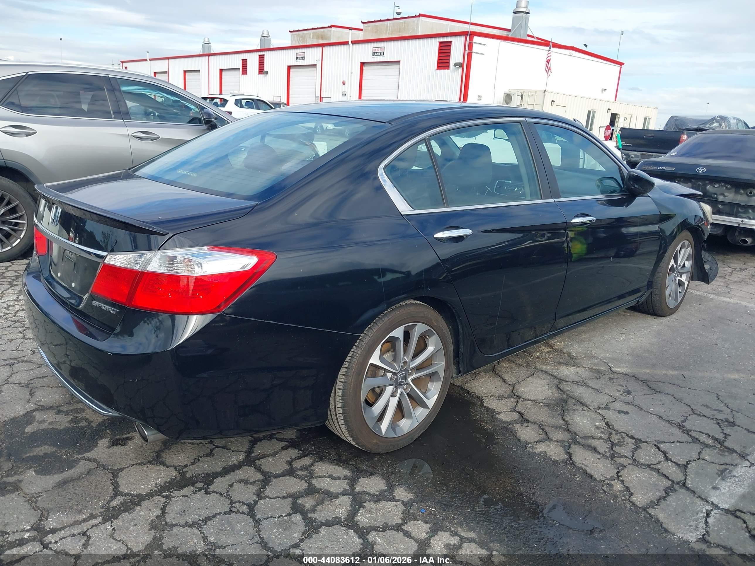 HONDA ACCORD image 4