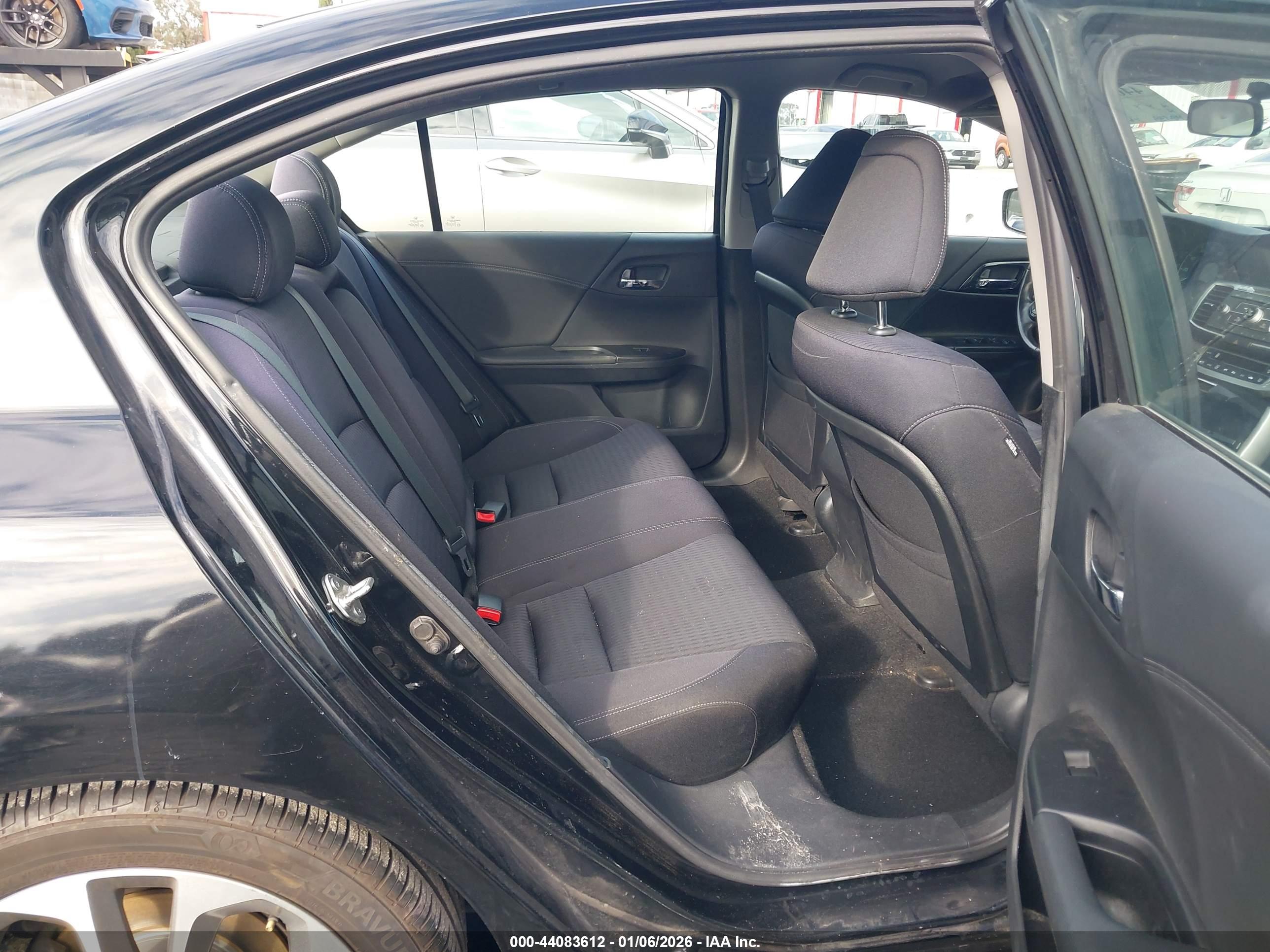 HONDA ACCORD image 8