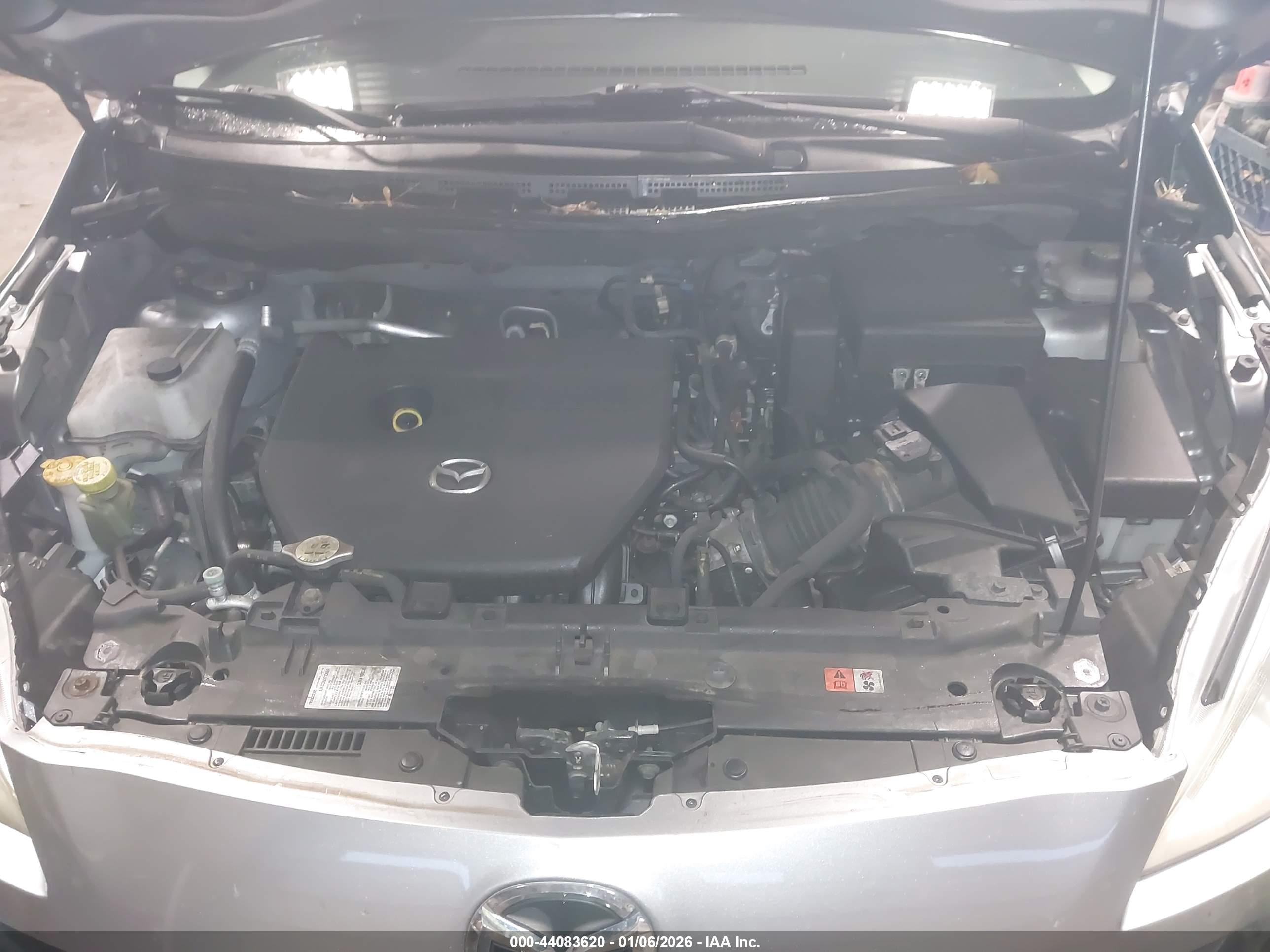 MAZDA MAZDA5 image 10
