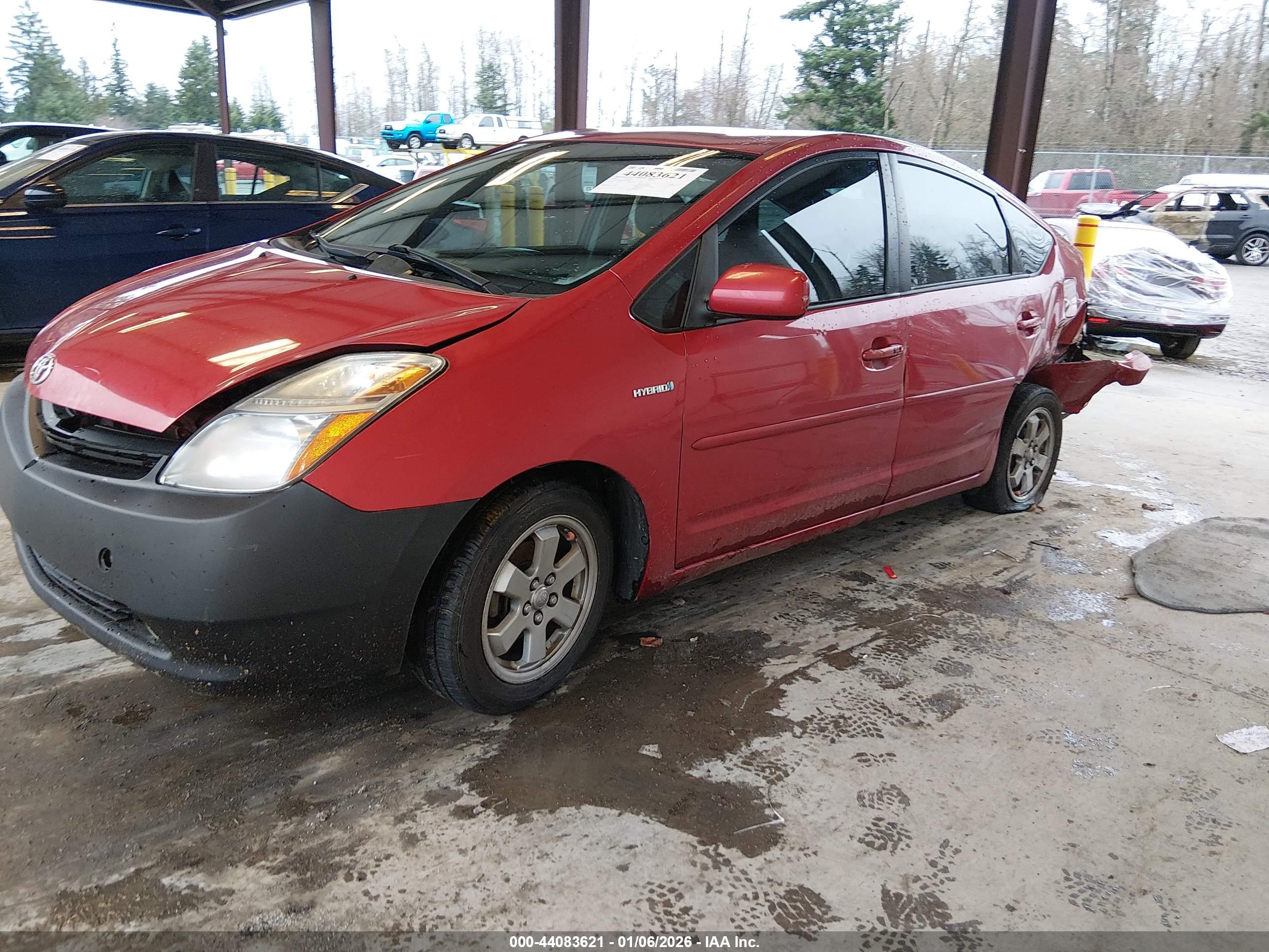 TOYOTA PRIUS image 2
