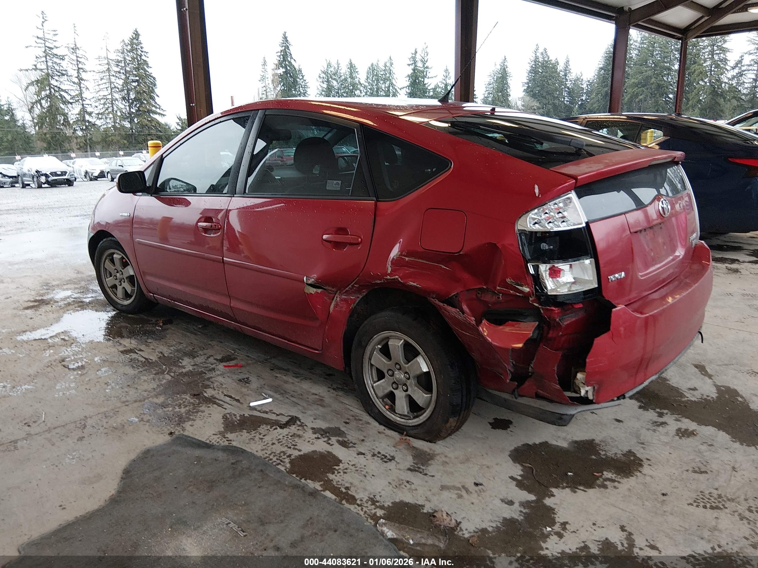 TOYOTA PRIUS image 3