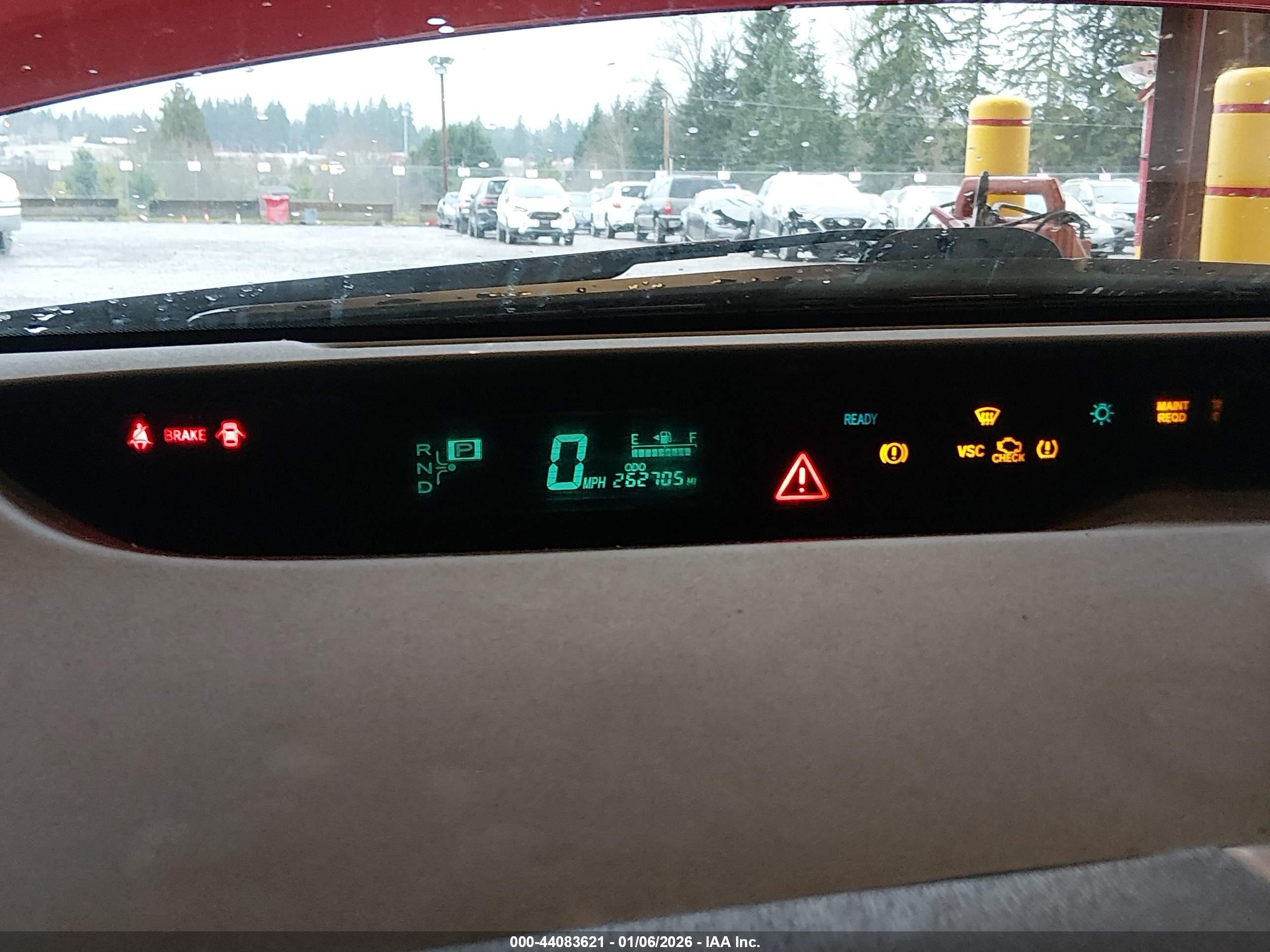 TOYOTA PRIUS image 7