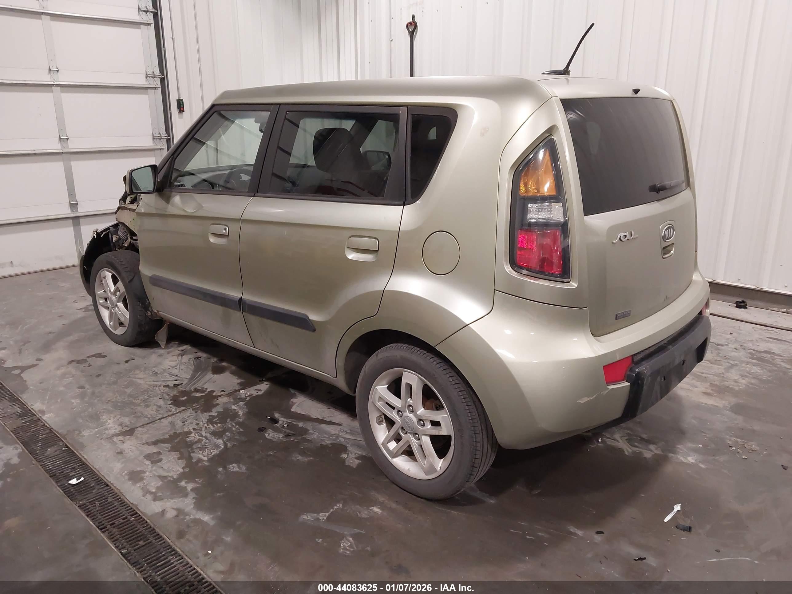 KIA SOUL image 3