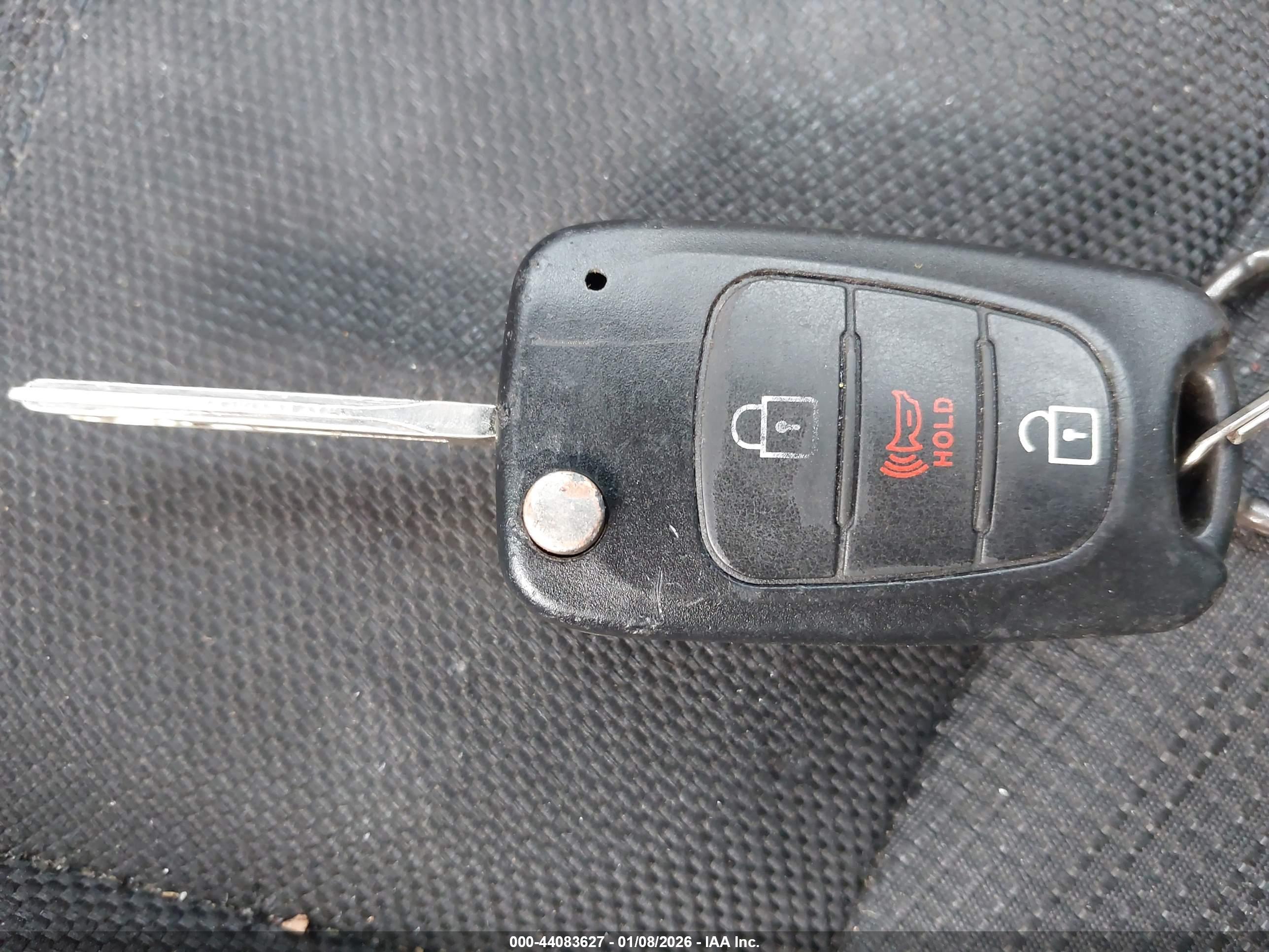 KIA SPORTAGE image 11