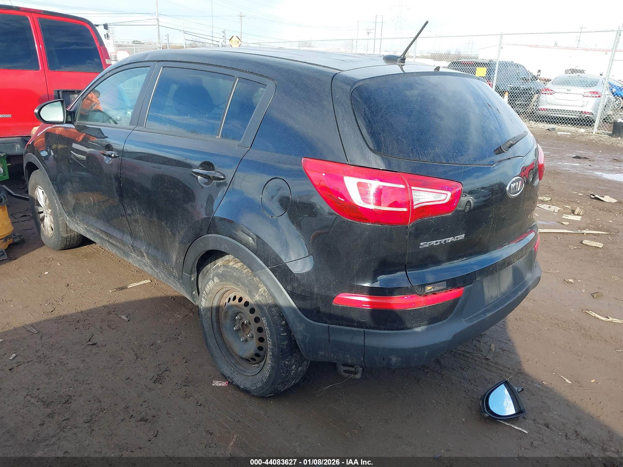 KIA SPORTAGE image 3