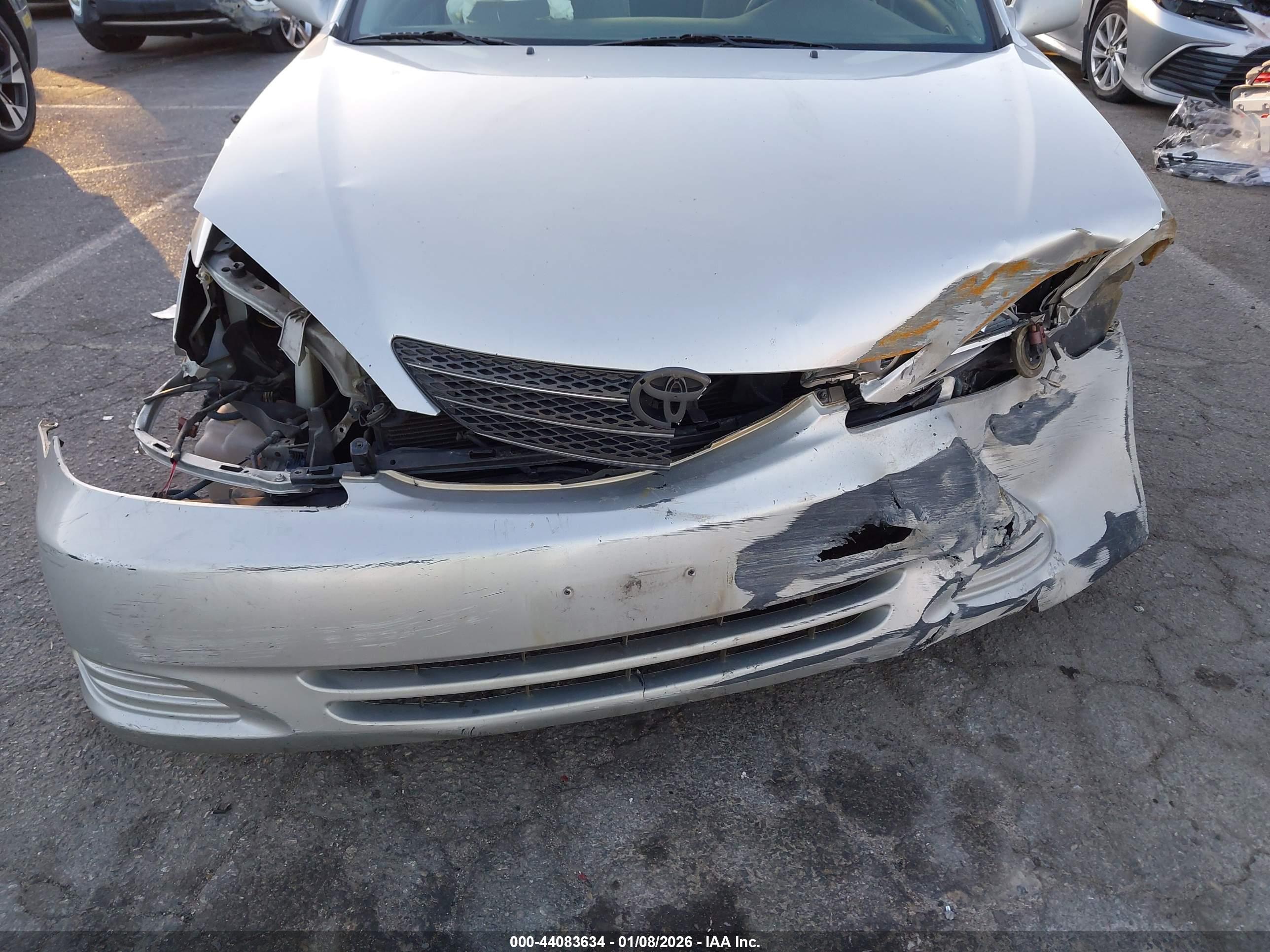 TOYOTA CAMRY image 6