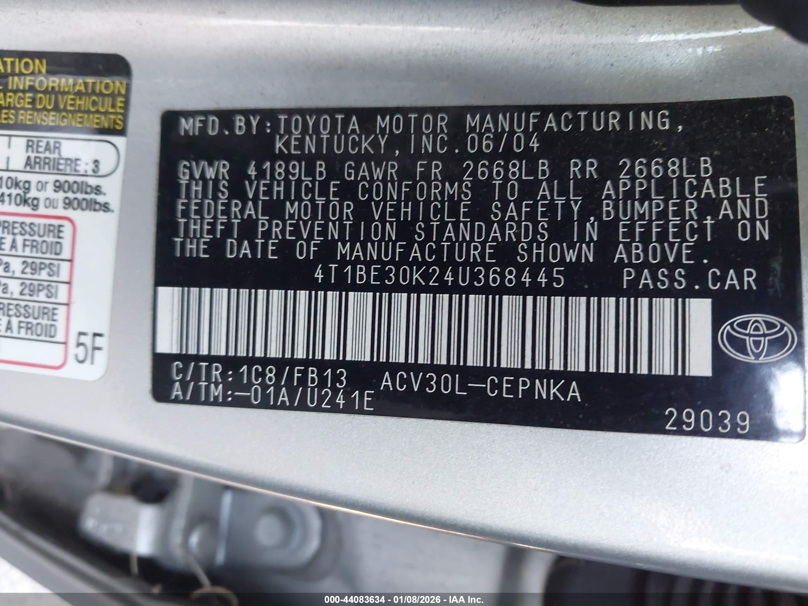 TOYOTA CAMRY image 9