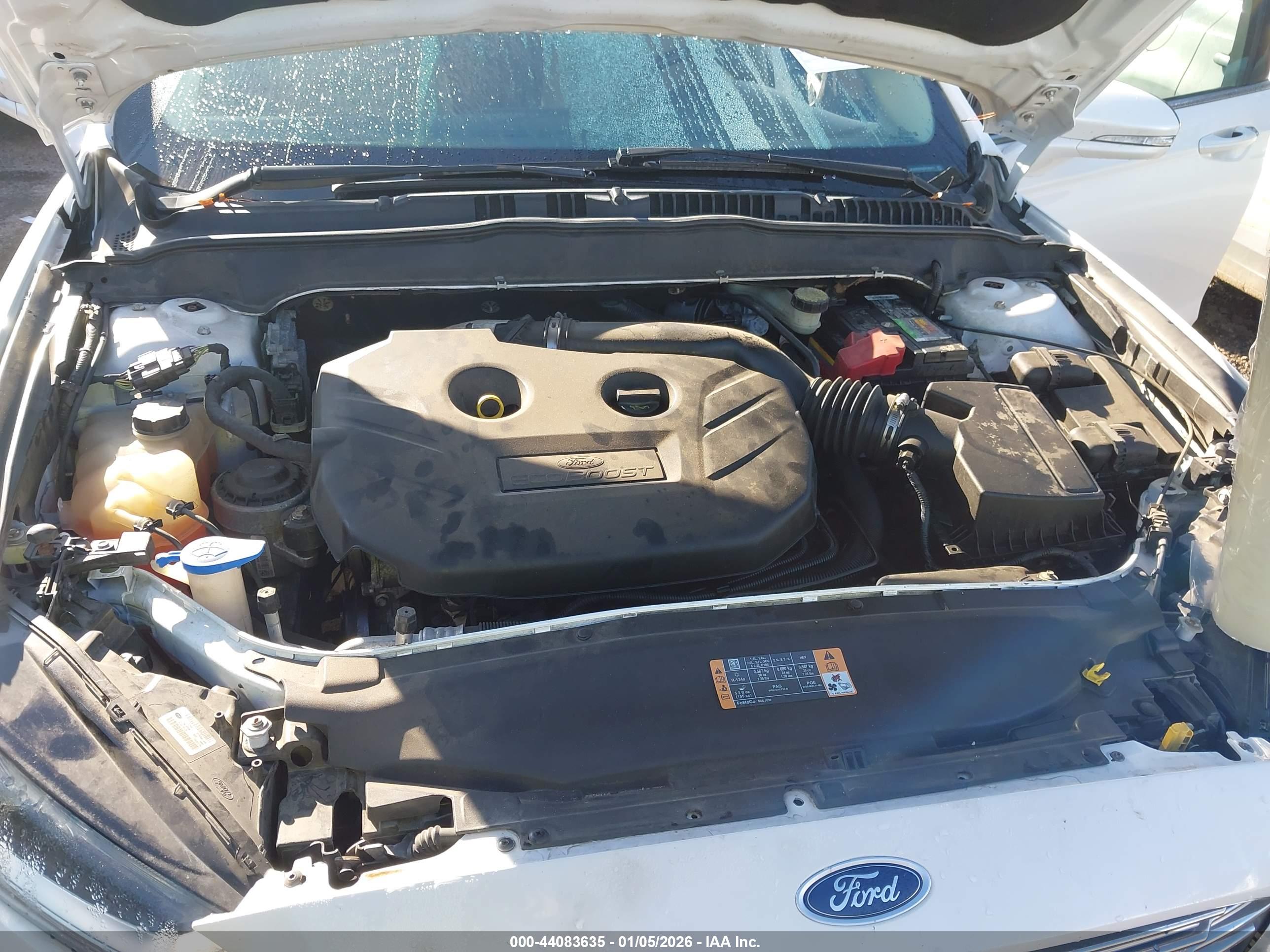 FORD FUSION image 10