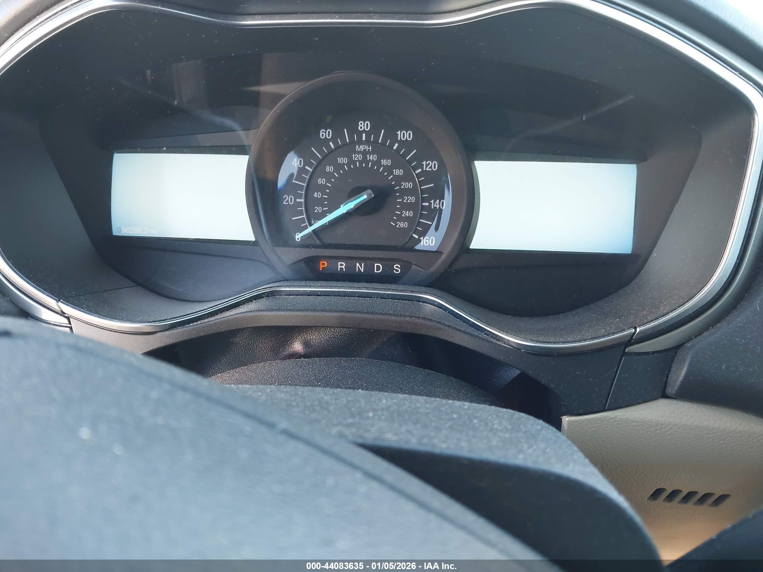 FORD FUSION image 7