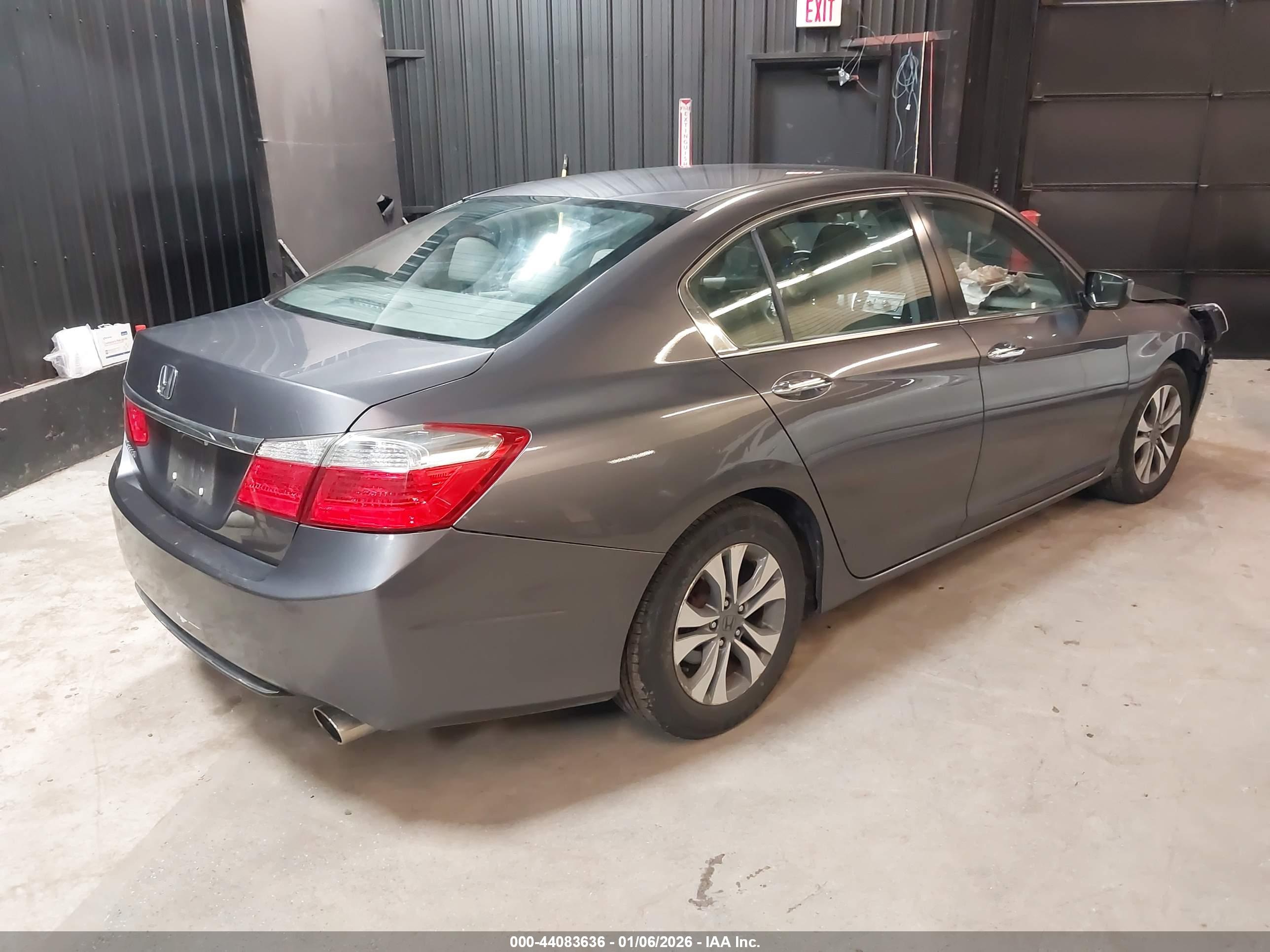 HONDA ACCORD image 4