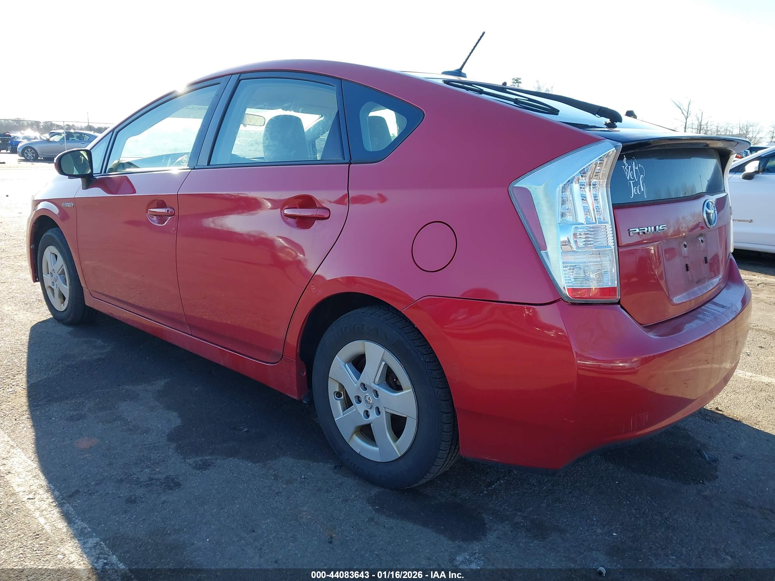 TOYOTA PRIUS image 3
