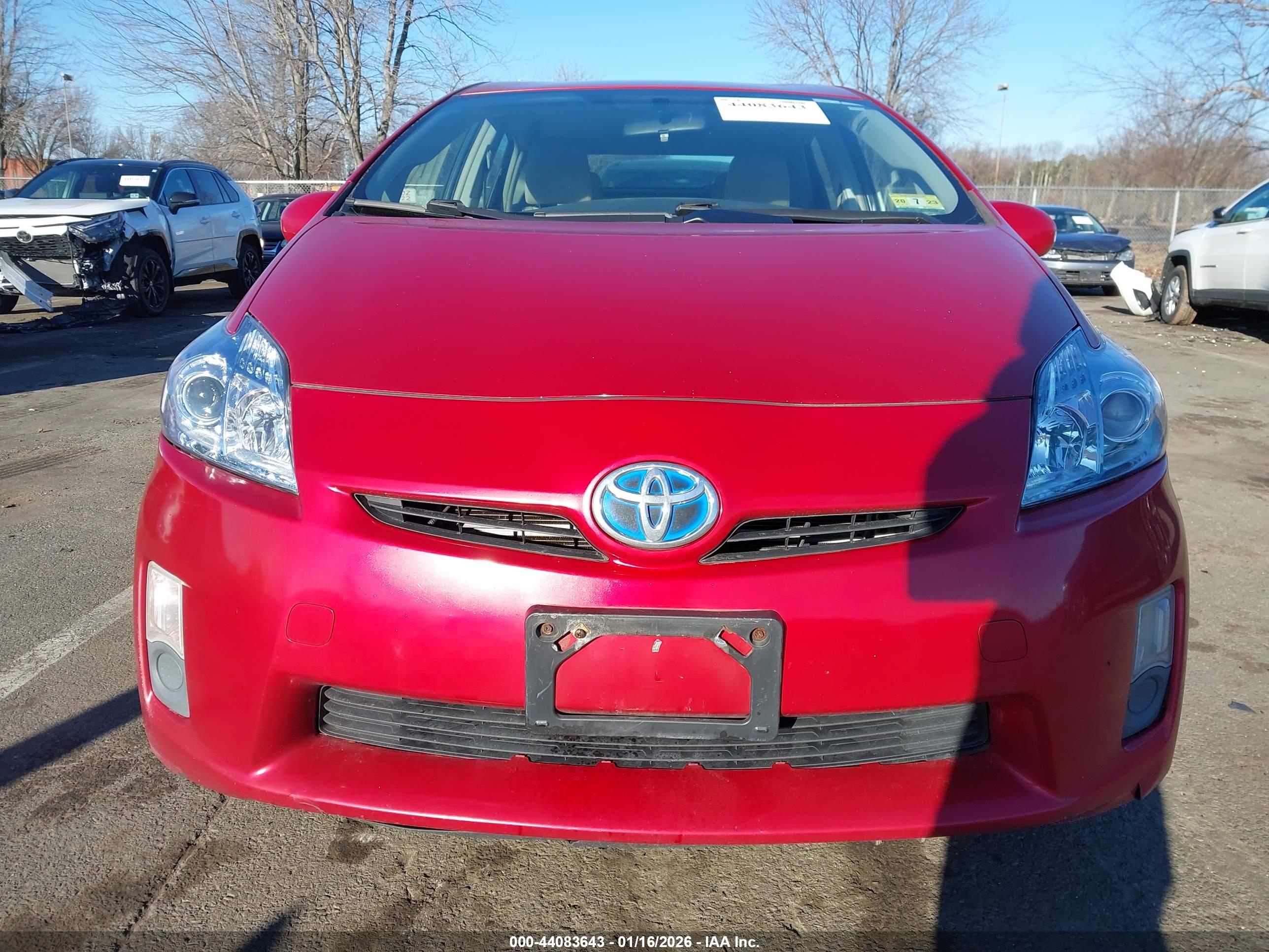 TOYOTA PRIUS image 6