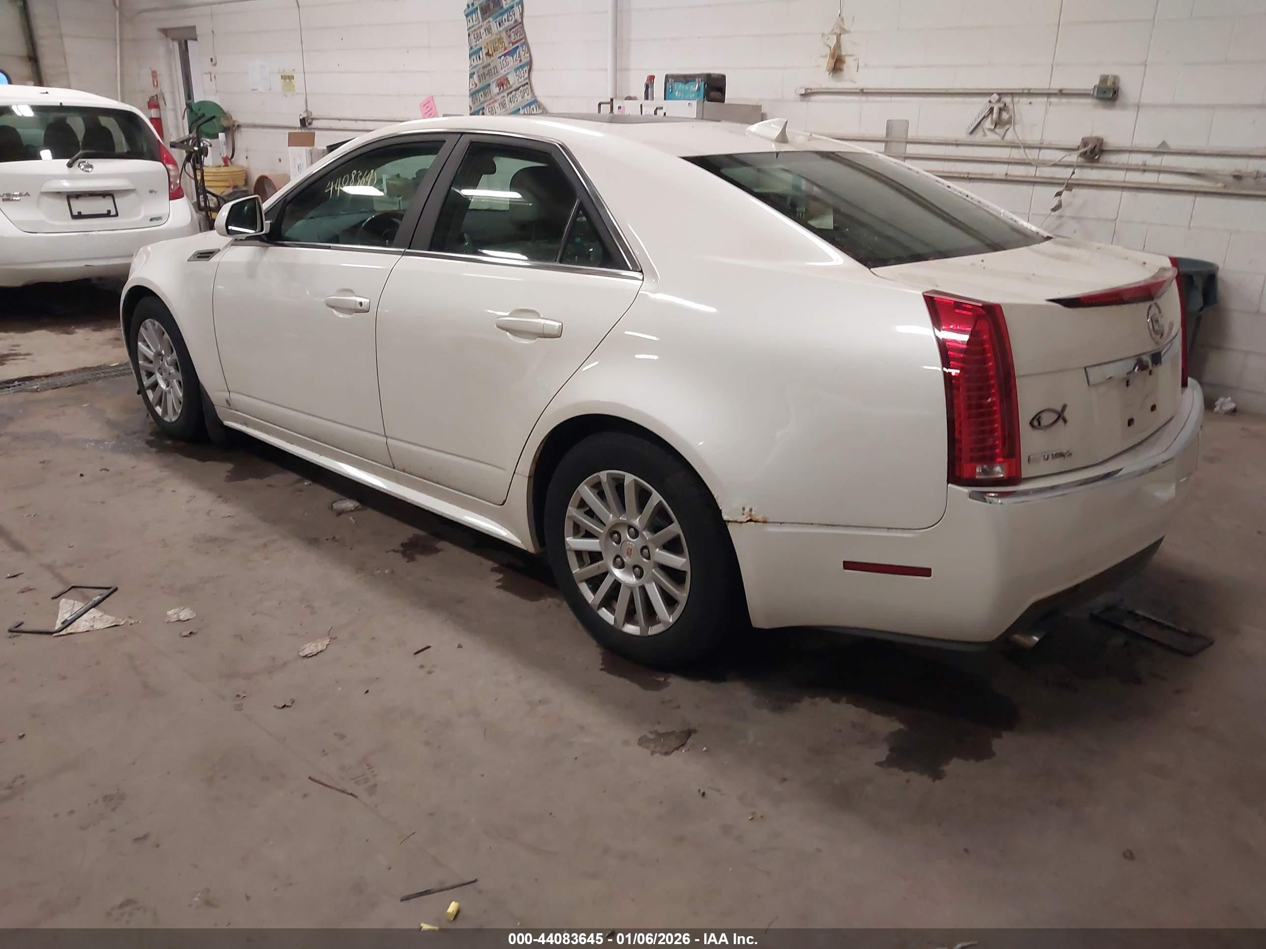 CADILLAC CTS image 3