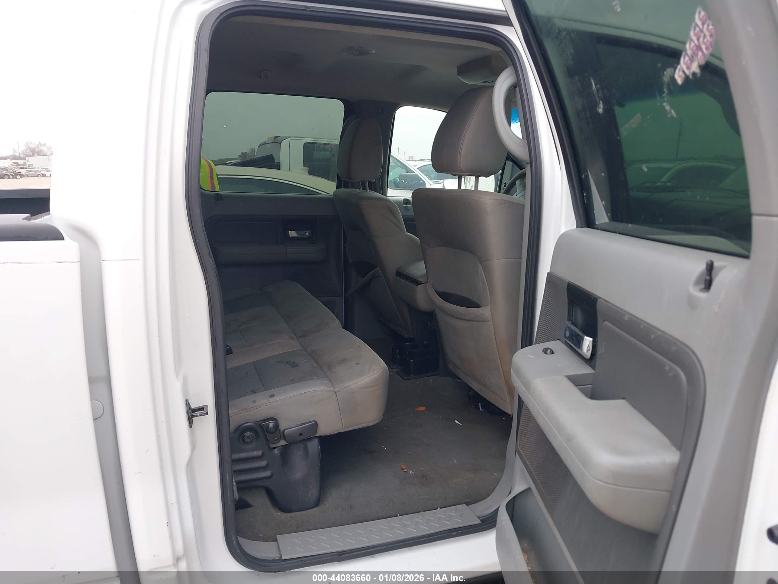 FORD F-150 image 8
