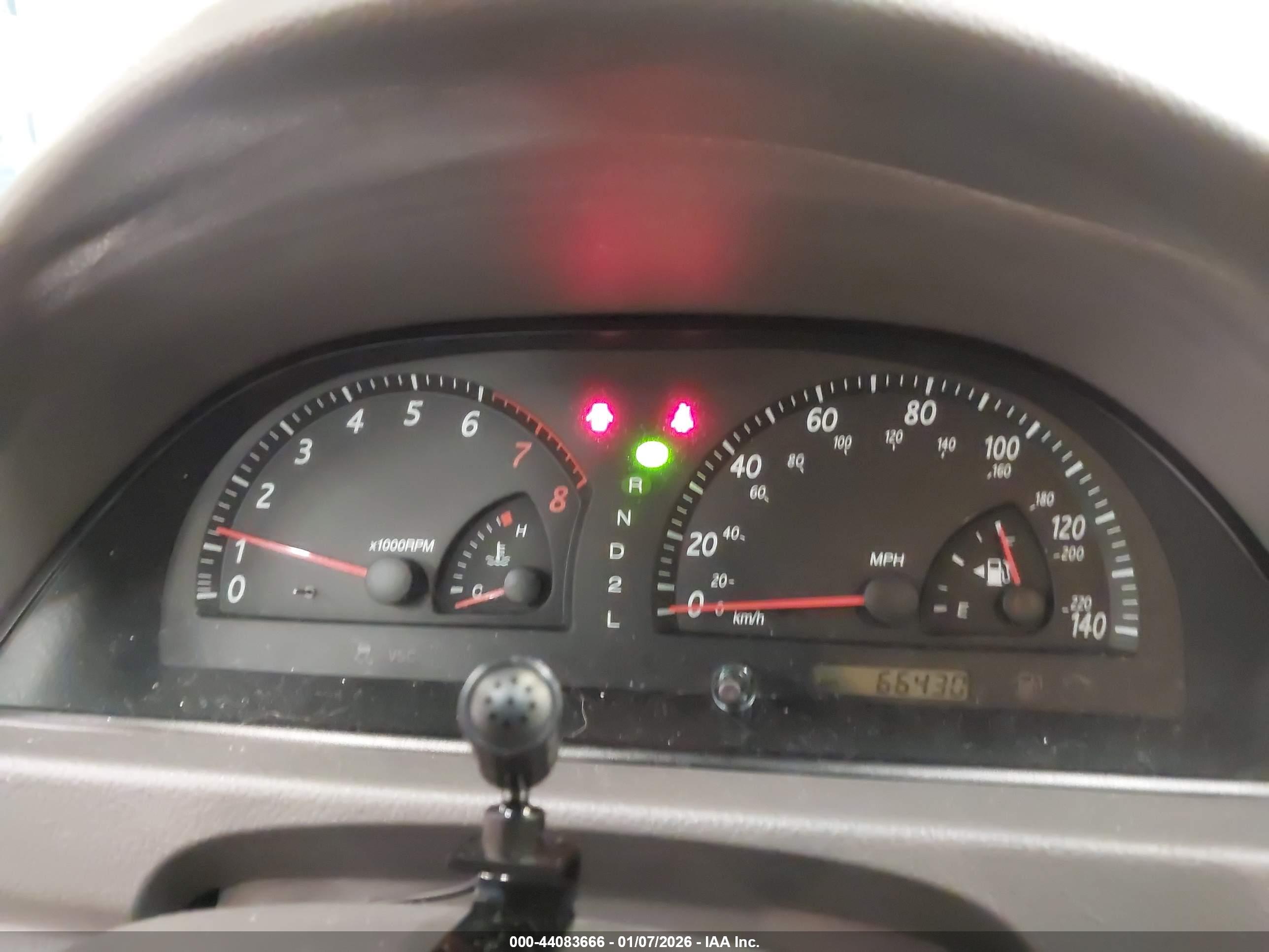 TOYOTA CAMRY image 7
