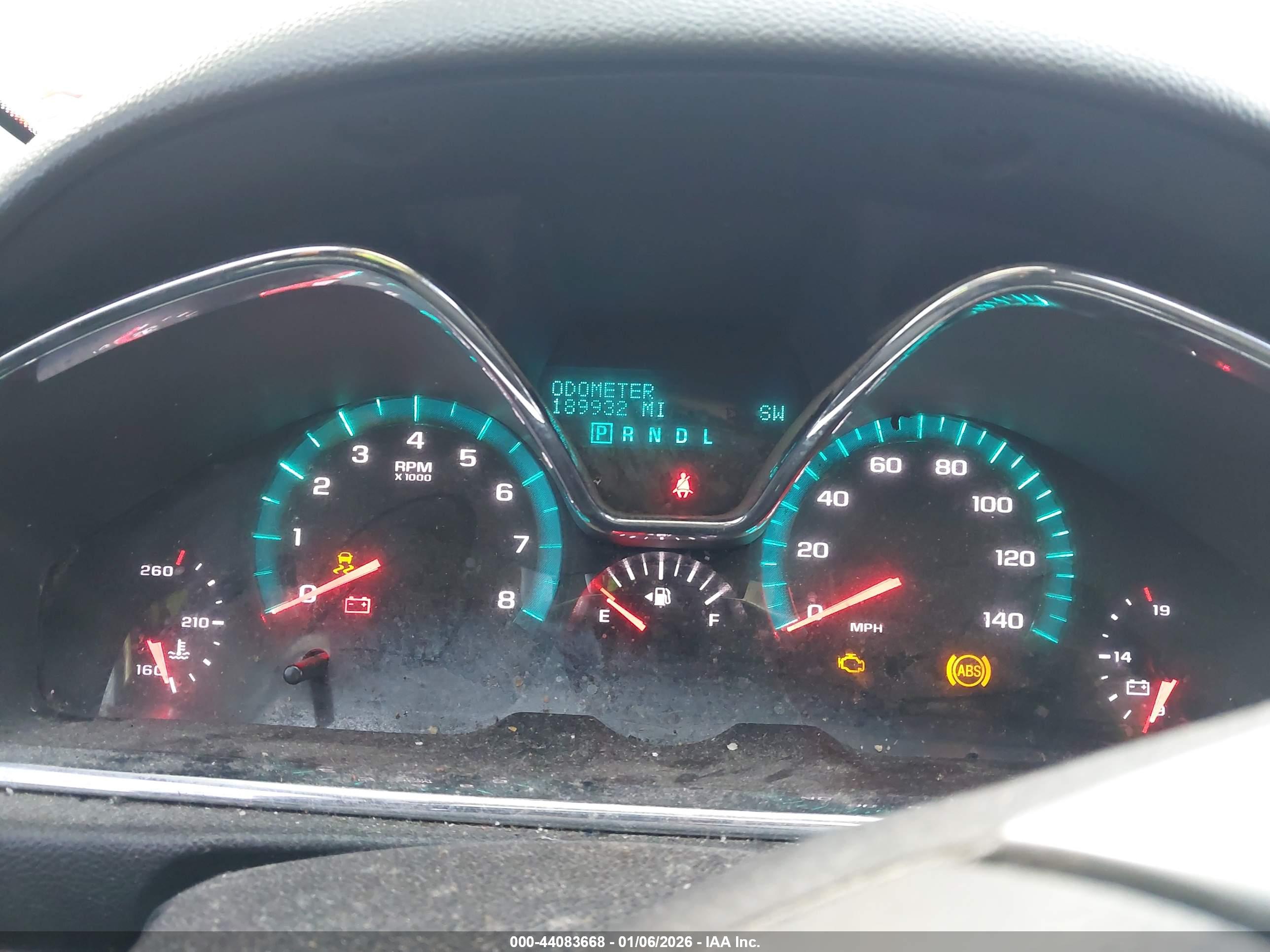 CHEVROLET TRAVERSE image 7