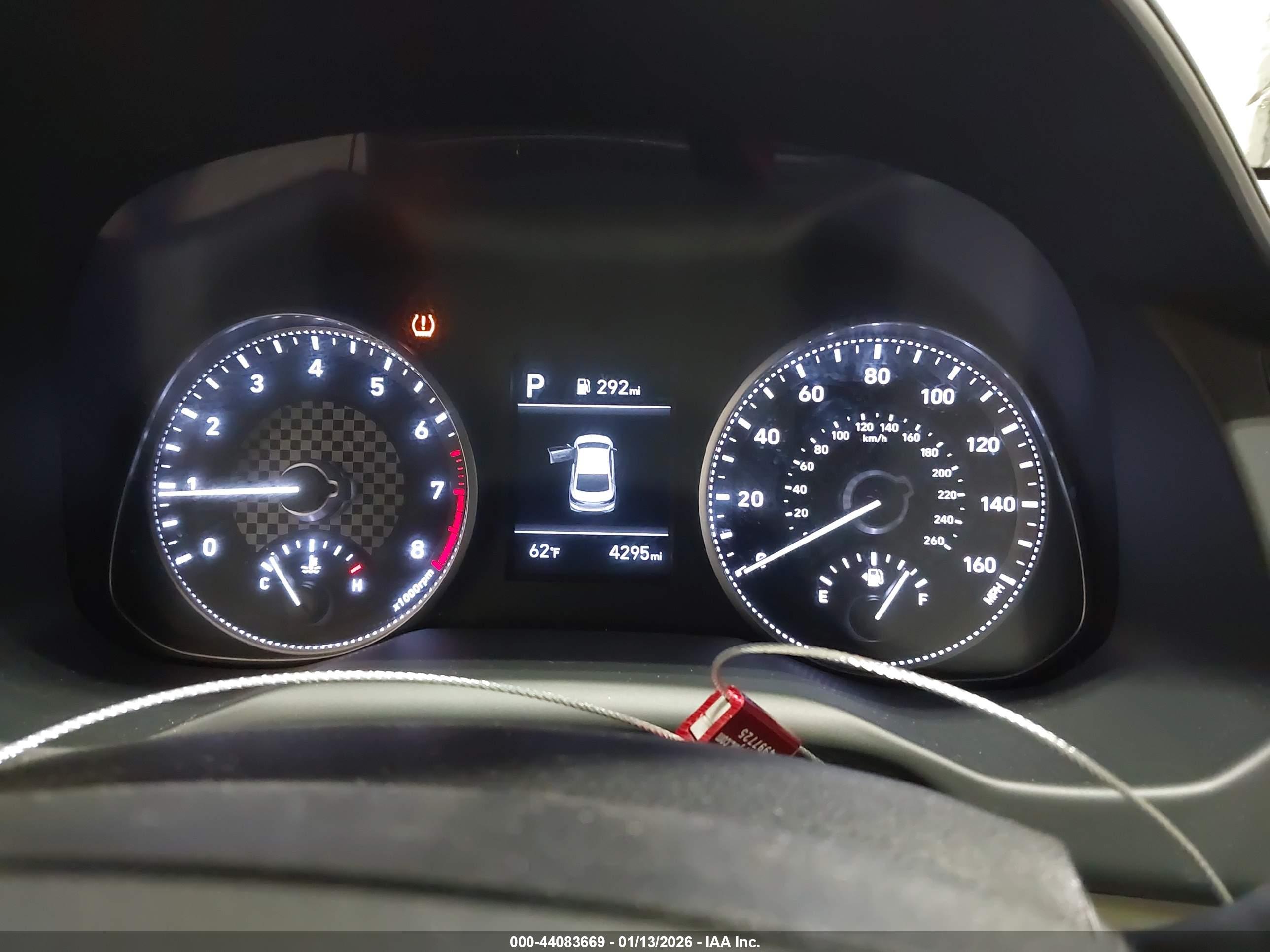 HYUNDAI ELANTRA image 7