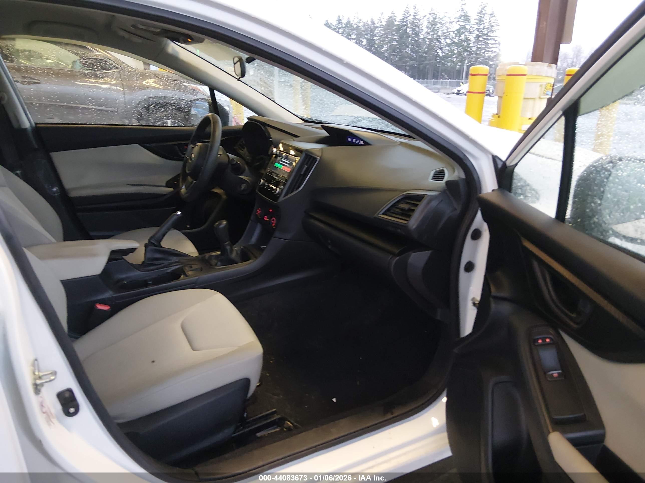 SUBARU IMPREZA image 5