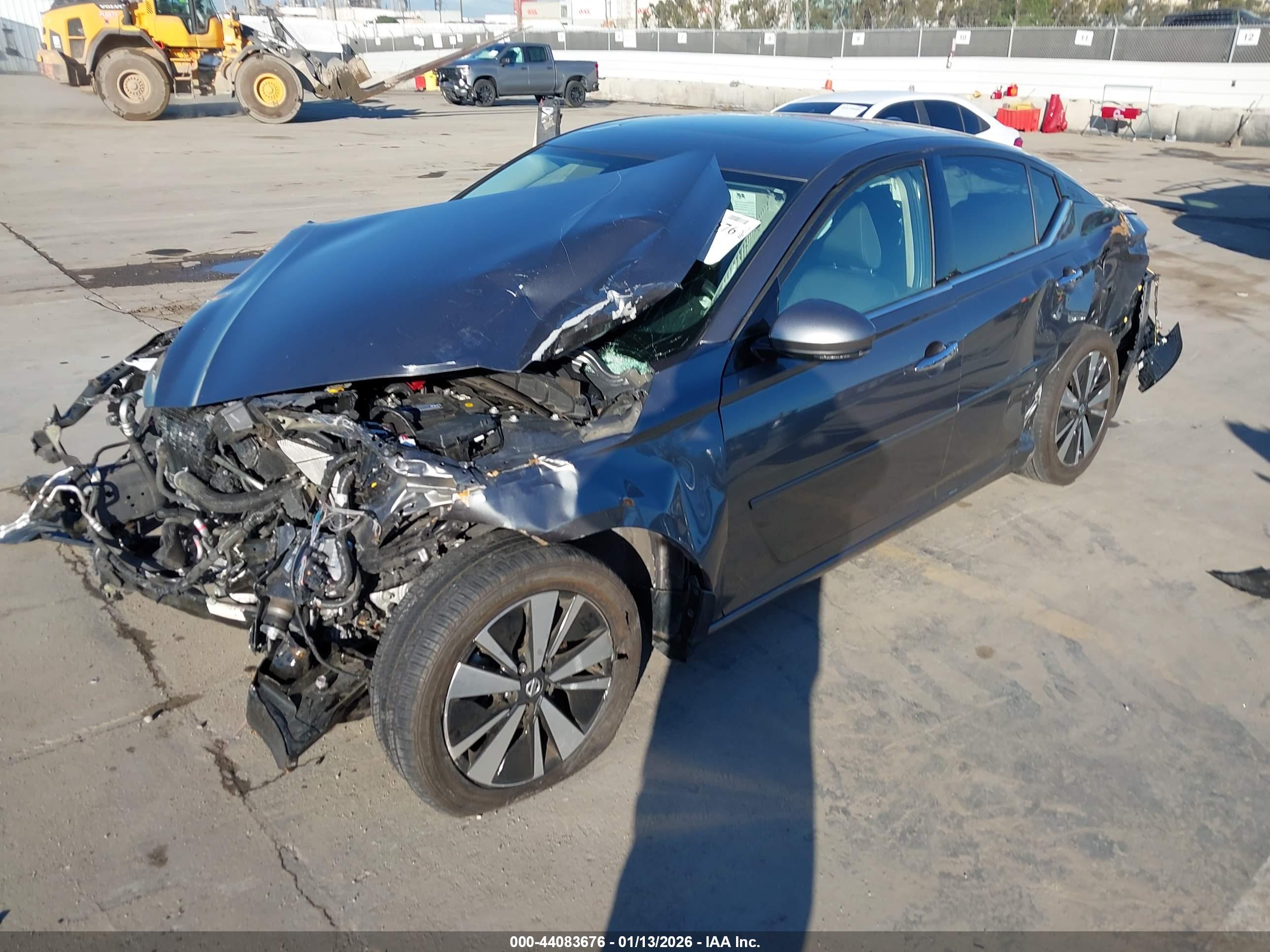 NISSAN ALTIMA image 6