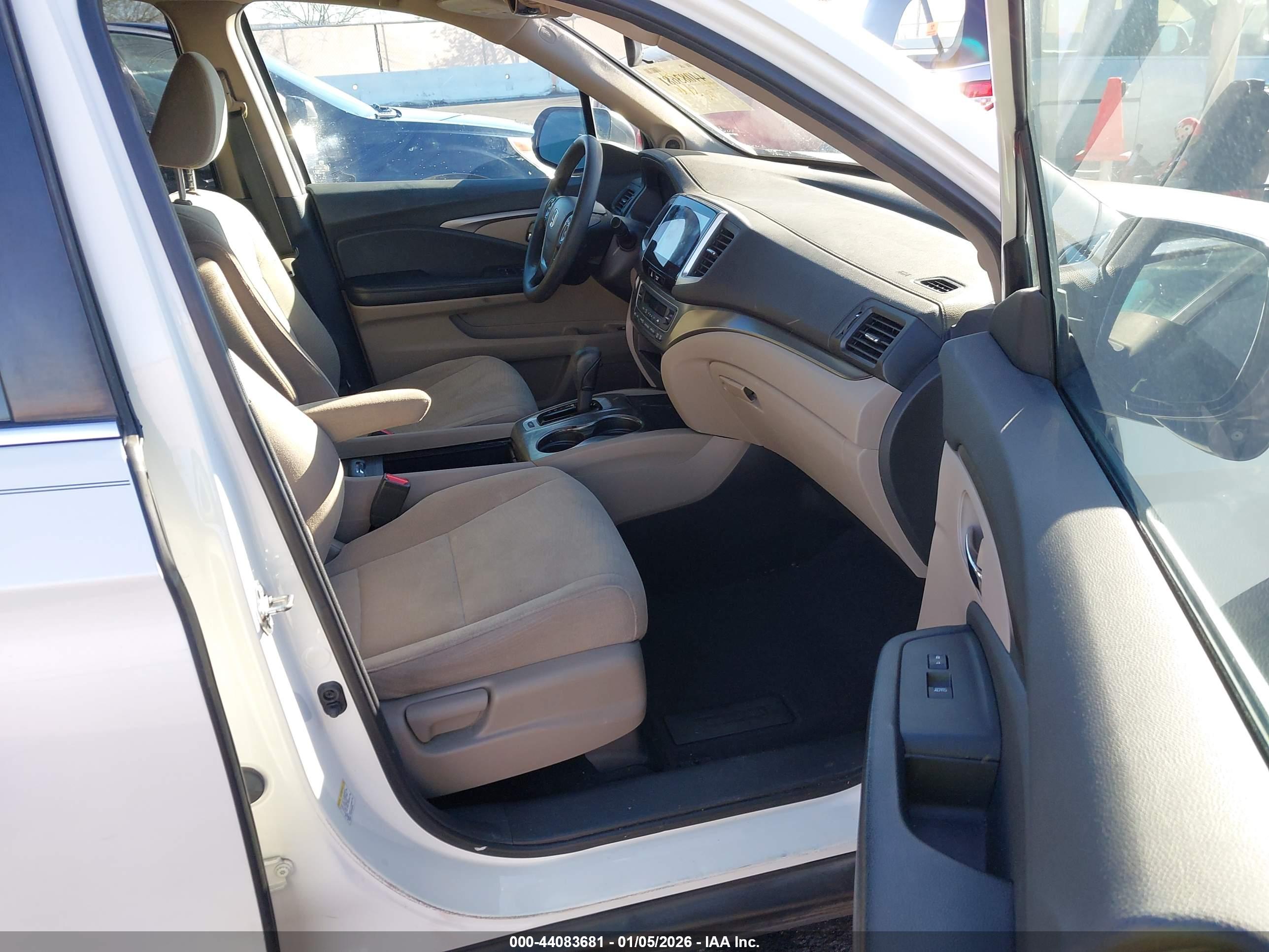 HONDA PILOT image 5