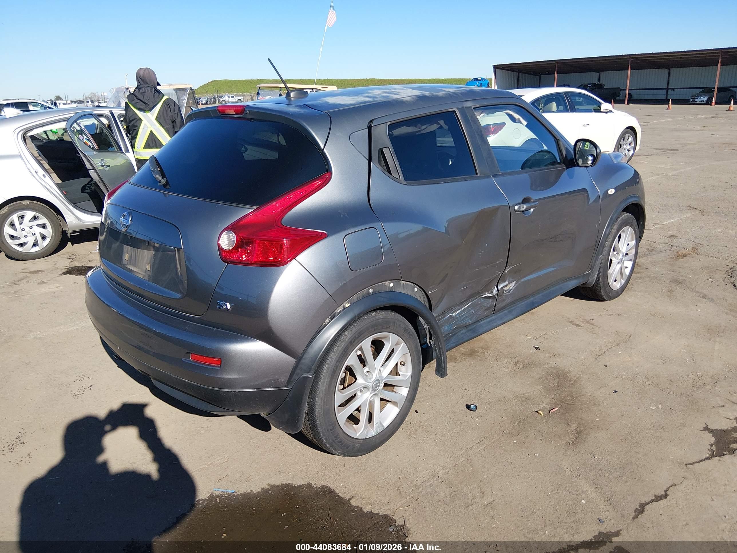 NISSAN JUKE image 4