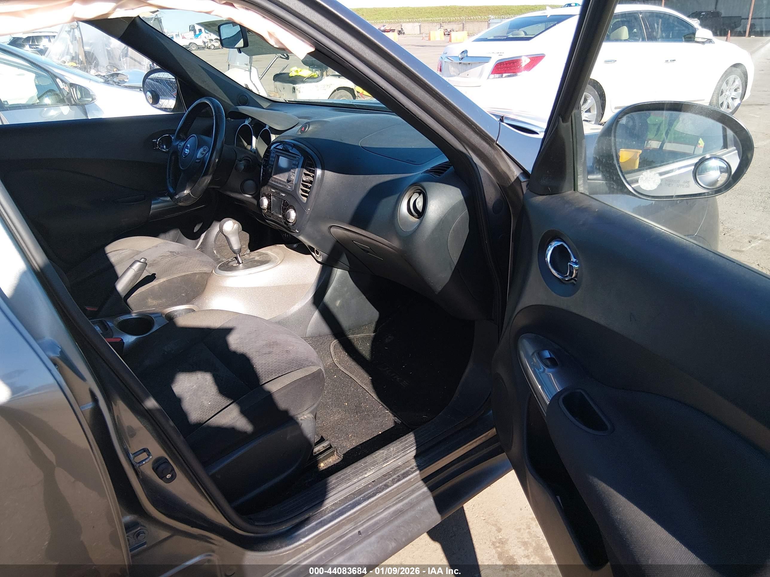 NISSAN JUKE image 5