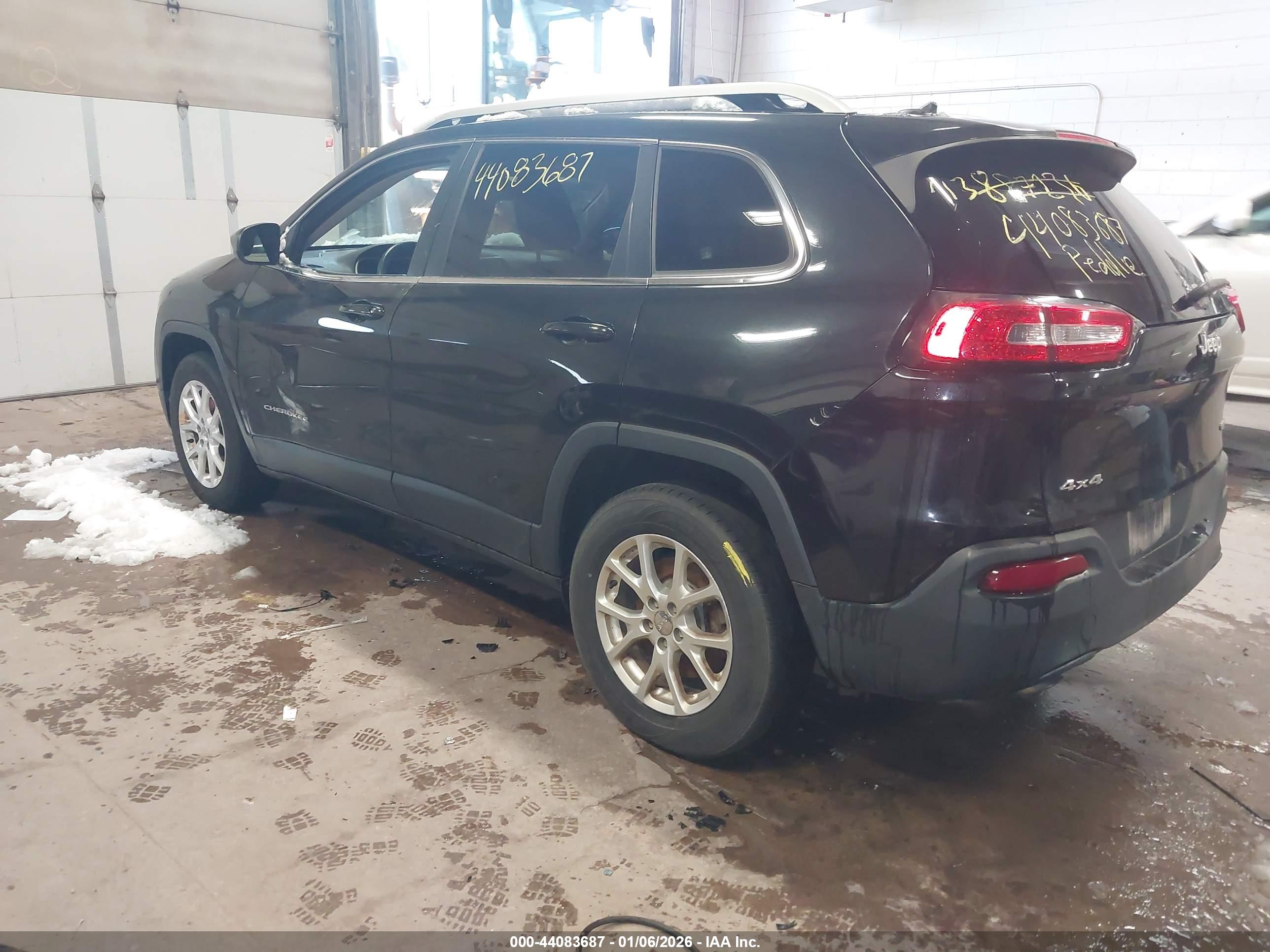 JEEP CHEROKEE image 3
