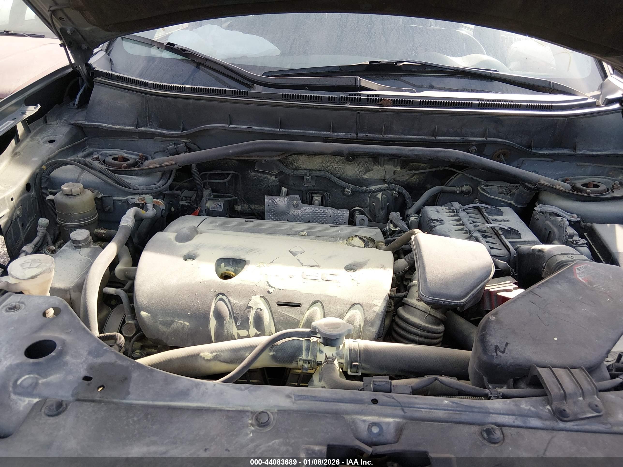 MITSUBISHI OUTLANDER image 6