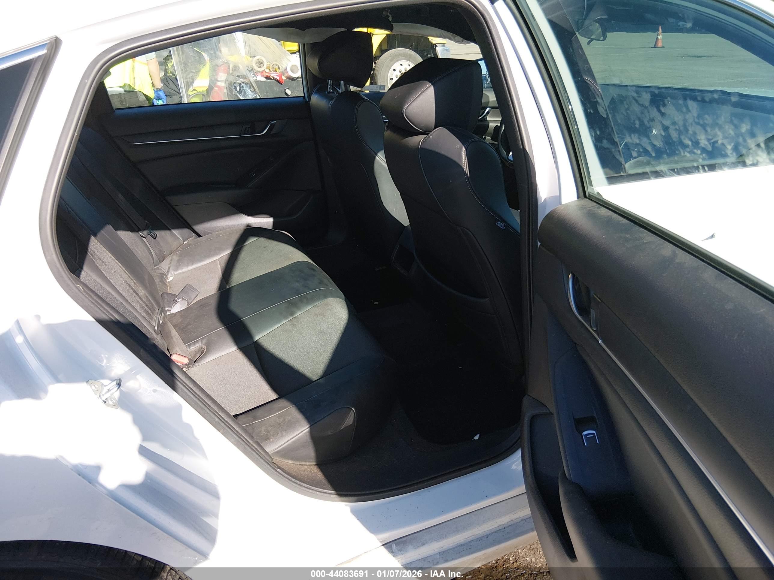 HONDA ACCORD image 8