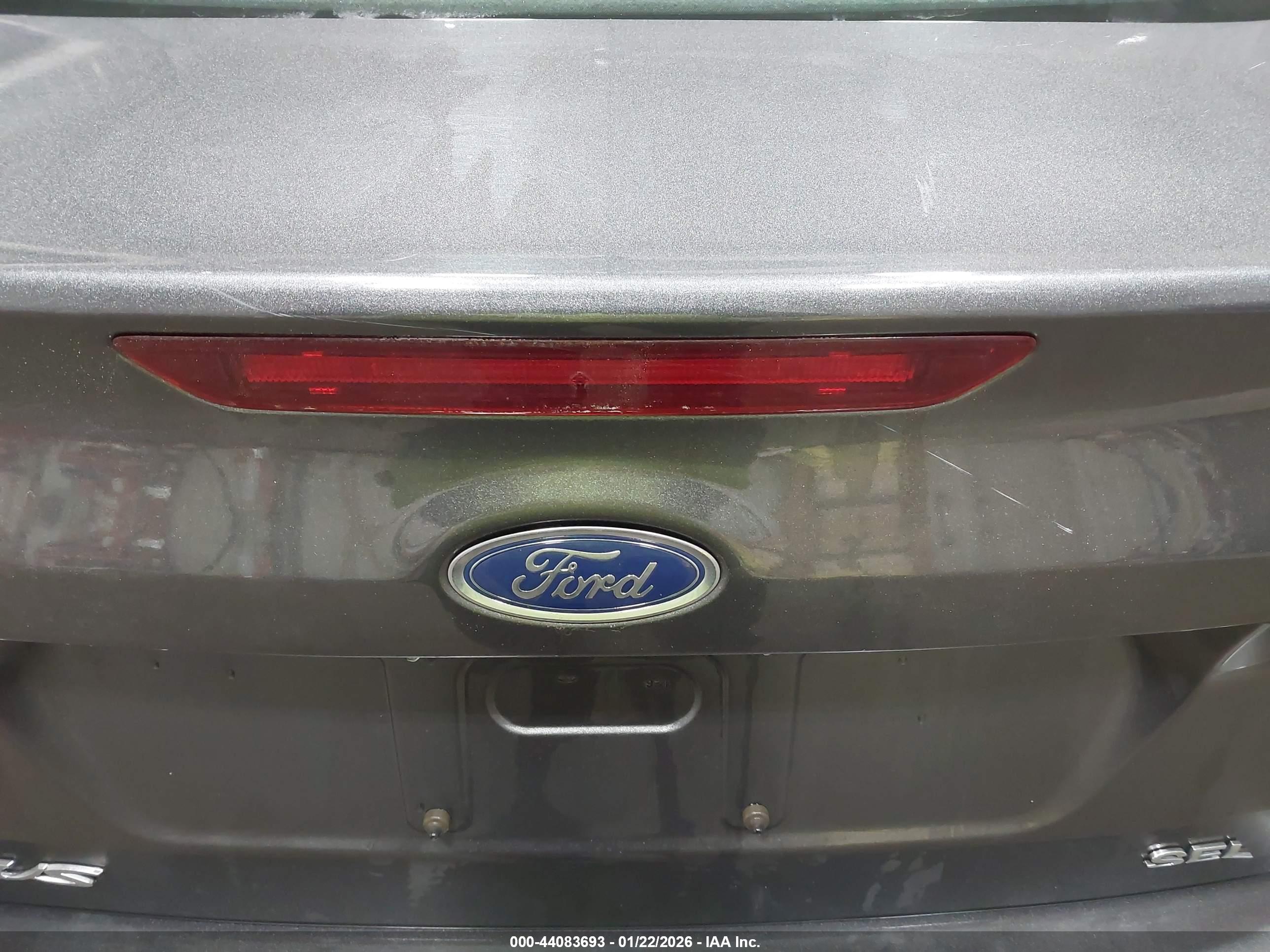 FORD FOCUS image 6