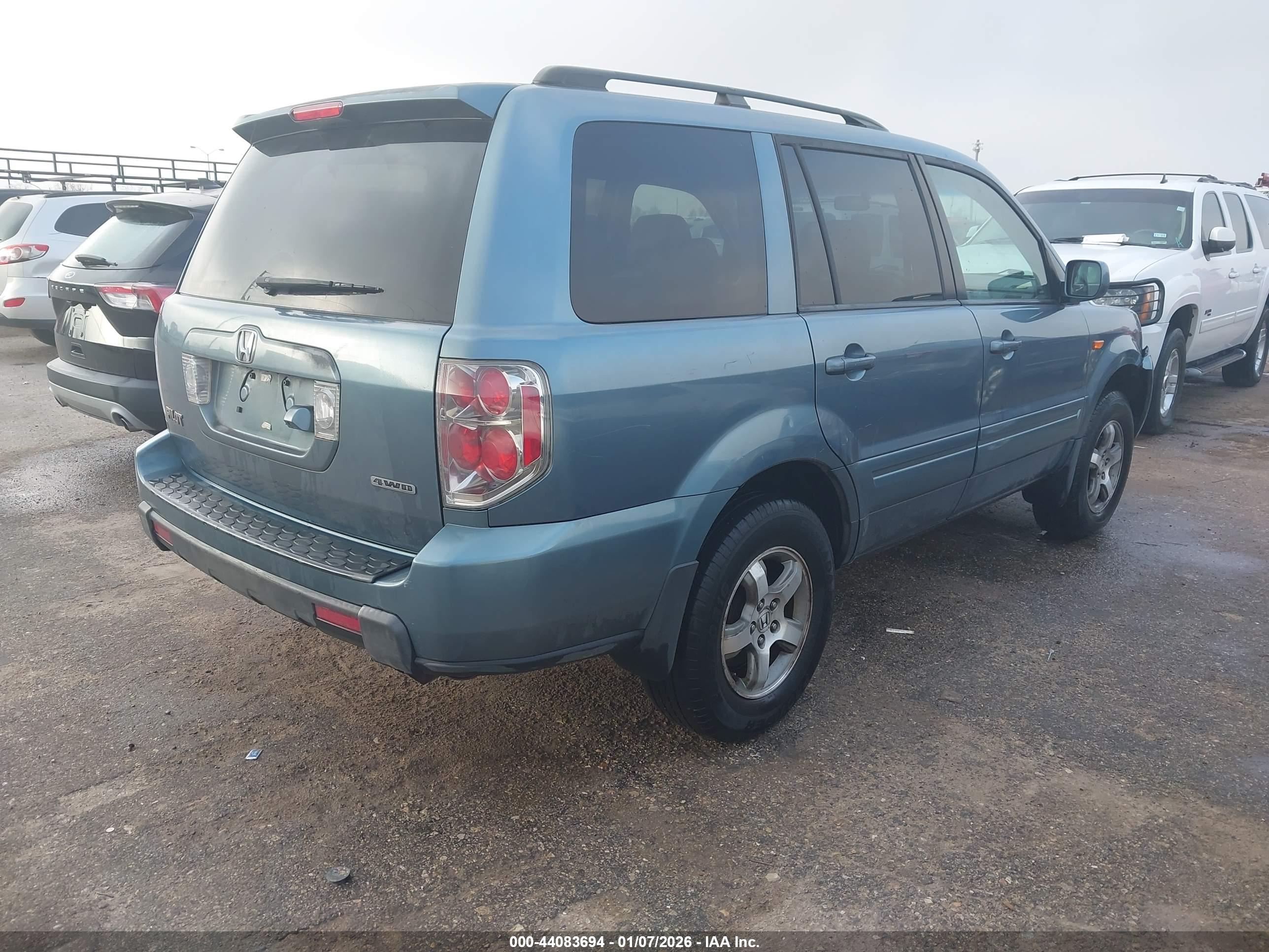 HONDA PILOT image 4