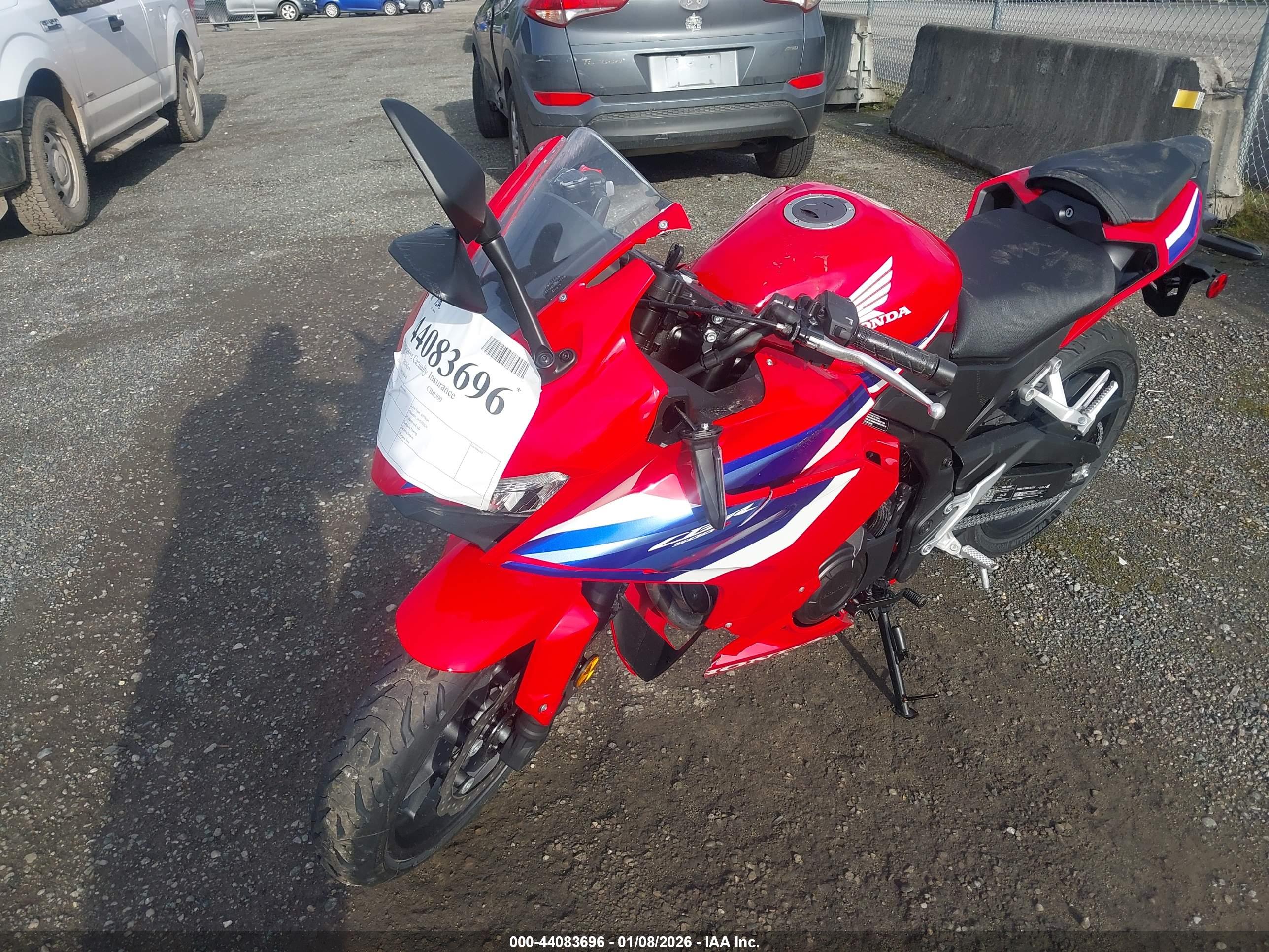 HONDA CBR500 image 2