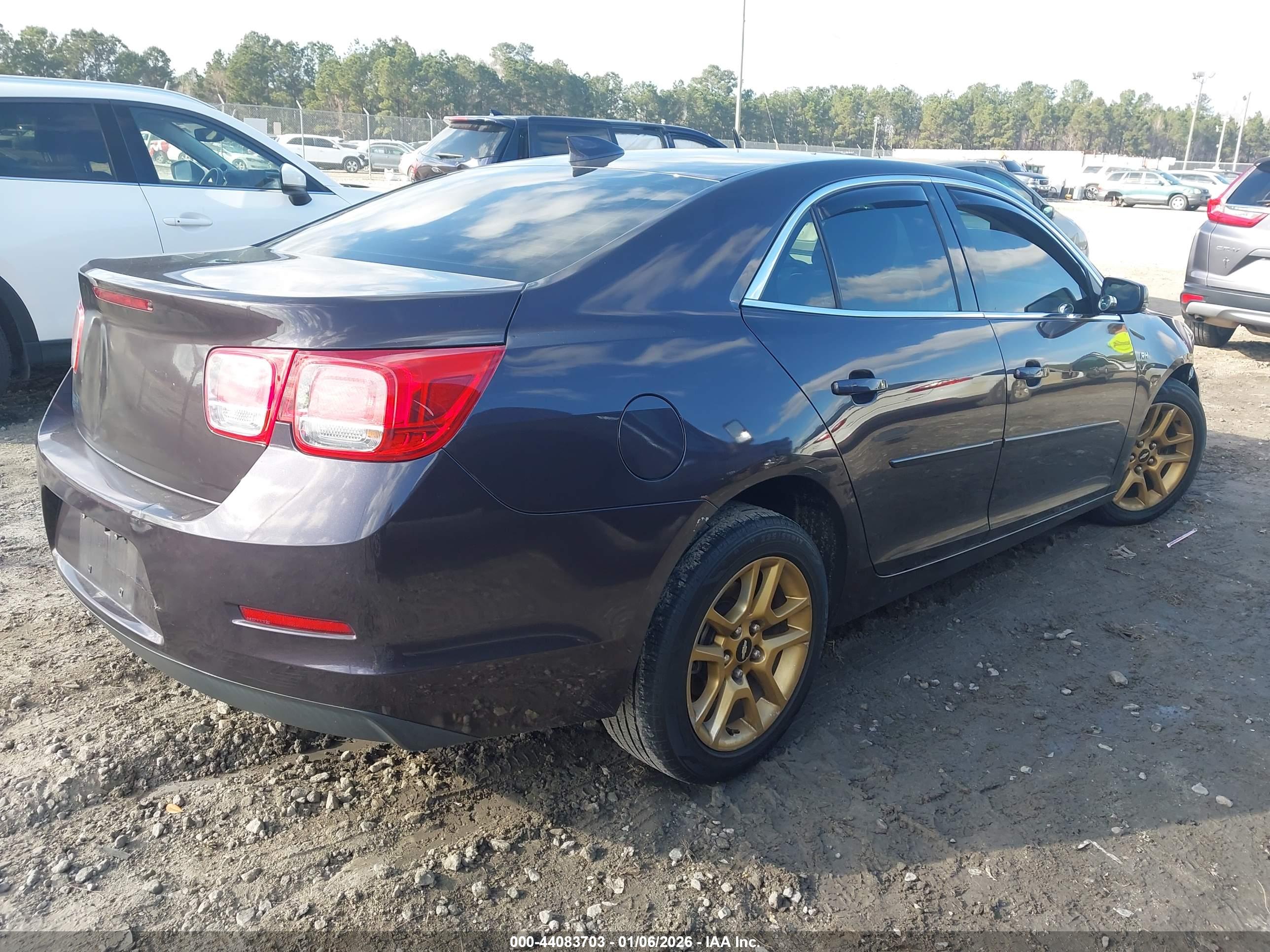 CHEVROLET MALIBU image 4